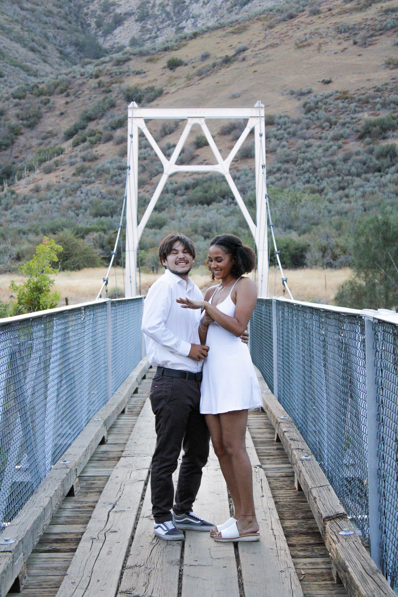 She said yes!
Kern County Photographer
Couple / Engagement photoshoot
Tori Marie Photos