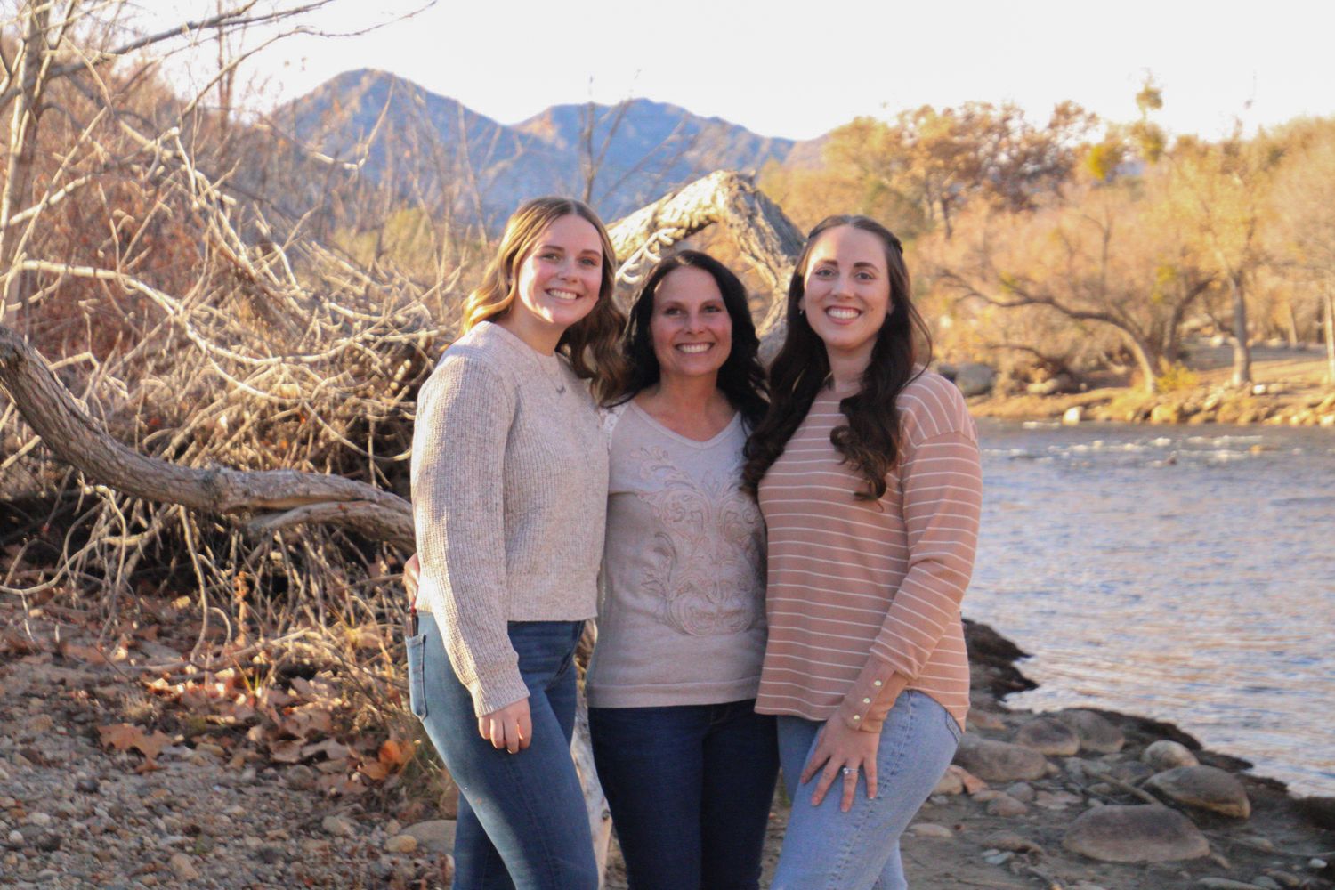 3 generations of women in one family
Kern County Photography
Tori Marie Photos
Family Photographer