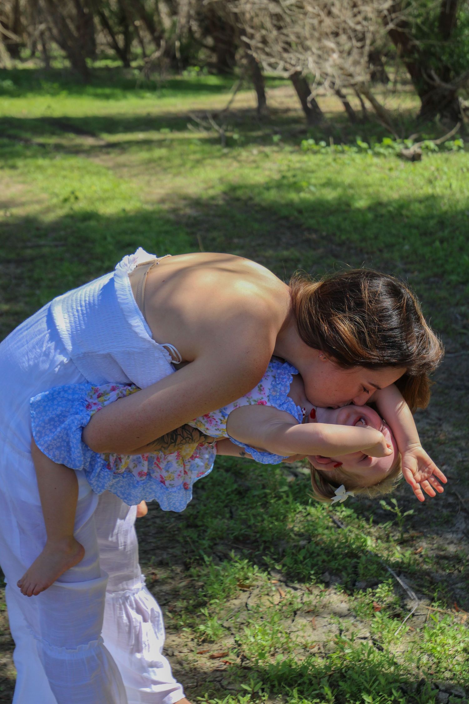 mommy daughter moment
Kern County Photography
Tori Marie Photos
Family Photographer