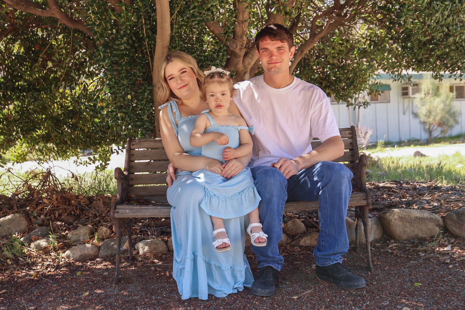 family of three posing on a bench
Kern County Photography
Tori Marie Photos
Family Photographer