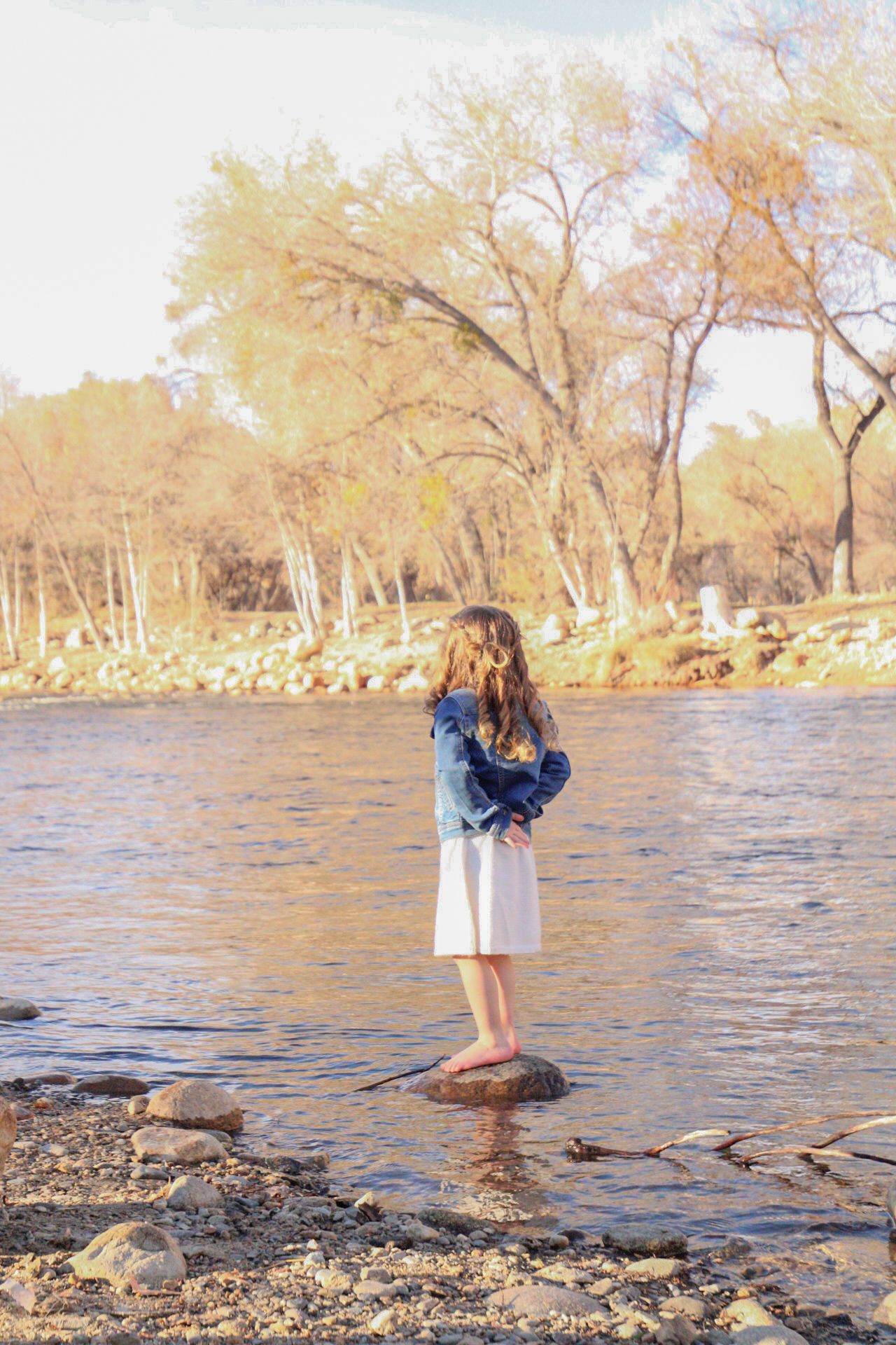 little girl enjoying the water
Kern County Photography
Tori Marie Photos
Family Photographer