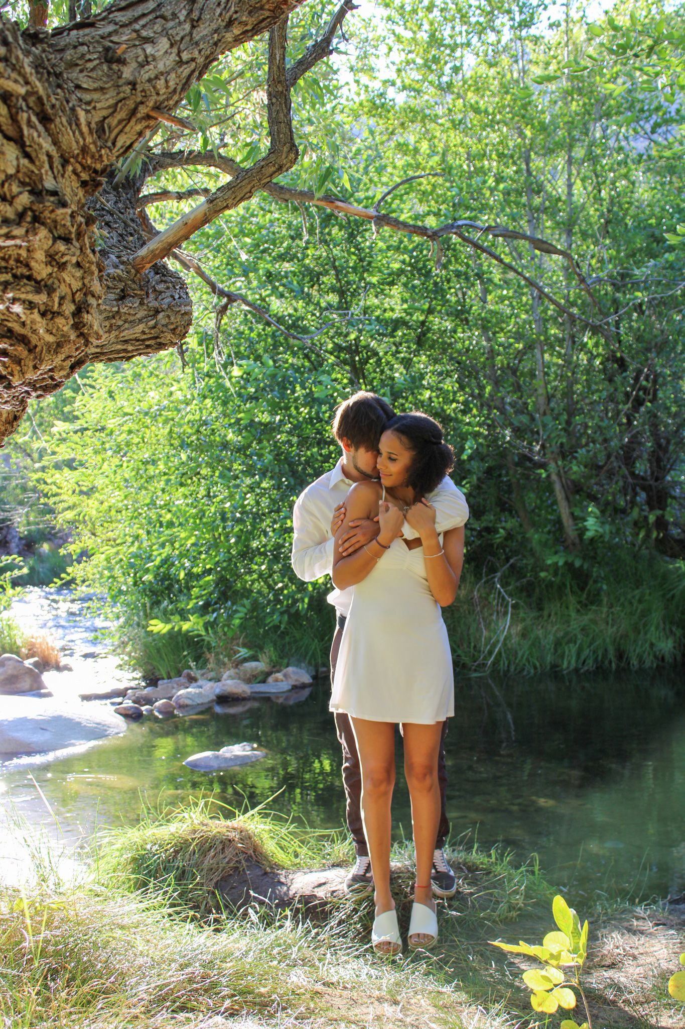 Tori Marie Photos
Kern County Photographer
Couple / Engagement photoshoot