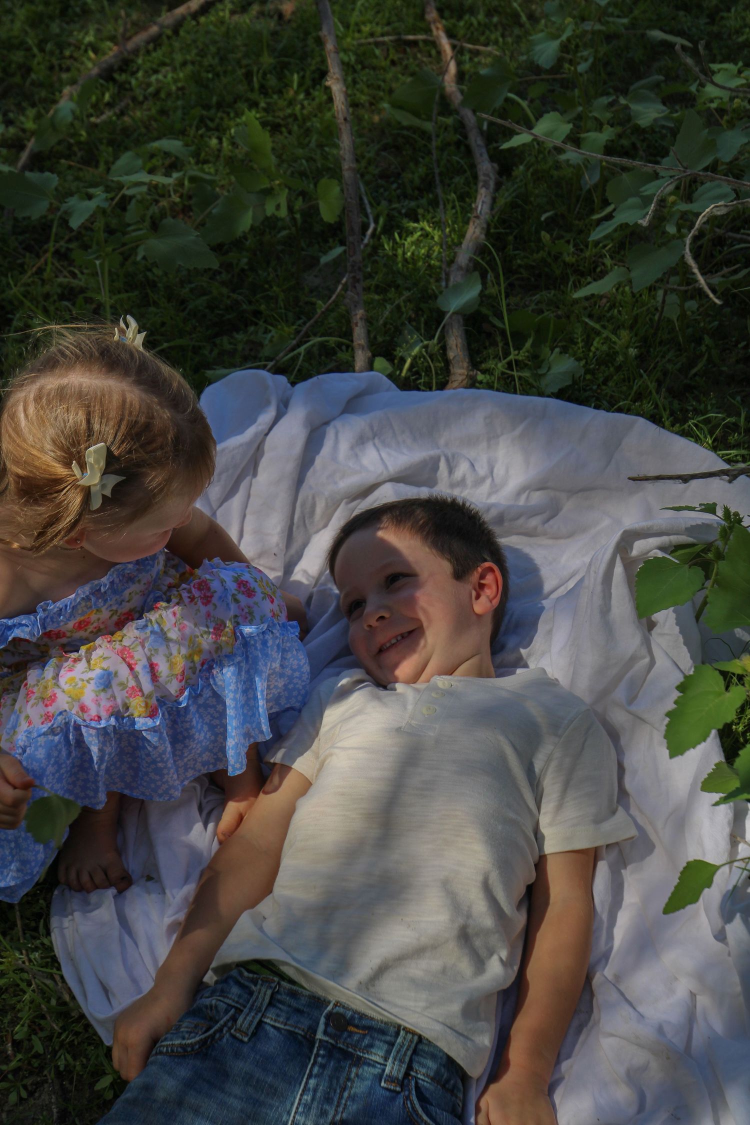 brother and sister love
Kern County Photography
Tori Marie Photos
Family Photographer