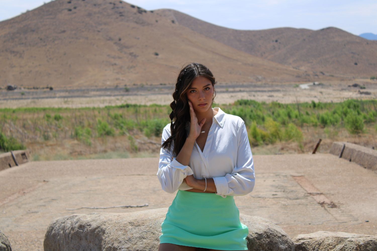 Tori Marie Photos
classic pose
Kern county Photographer 
Portrait photography