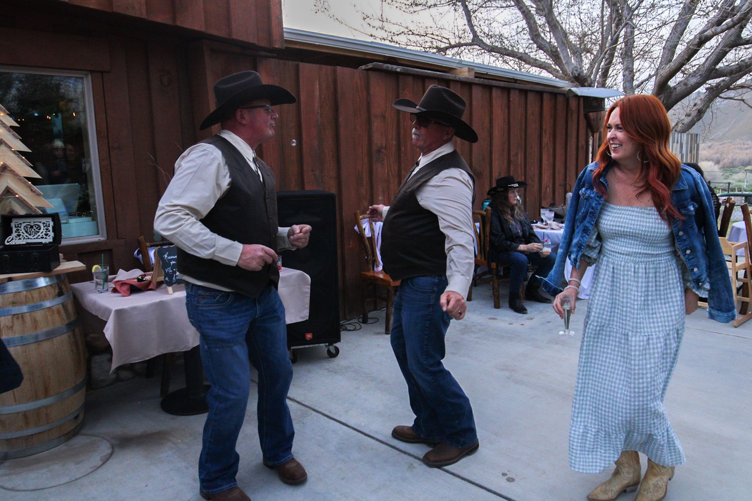 groom dancing with best man and family
Kern County Photography
Tori Marie Photos
California Wedding Photographer