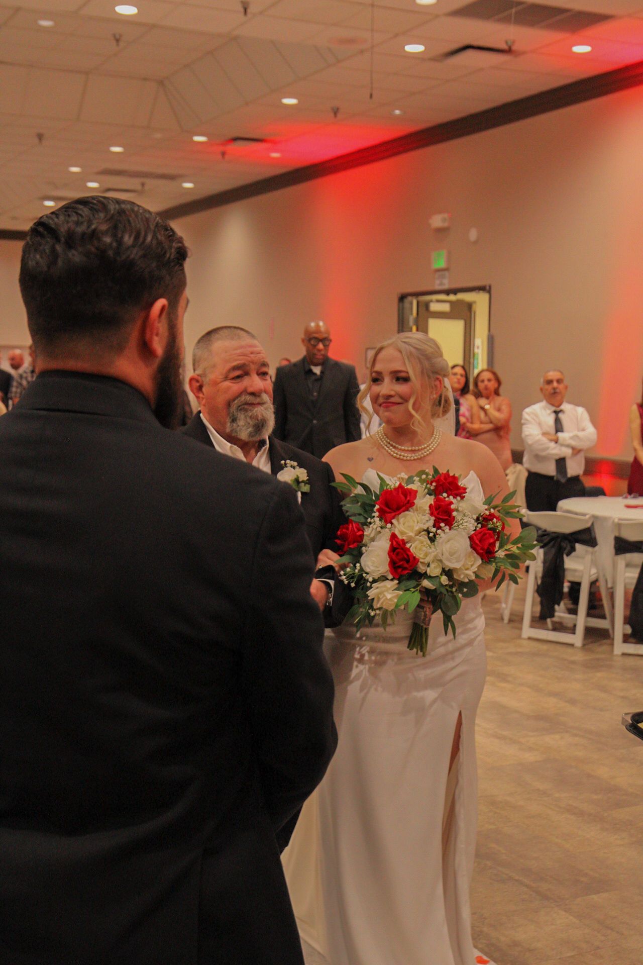 dad giving away daughter
Kern County Photography
Tori Marie Photos
California Wedding Photographer