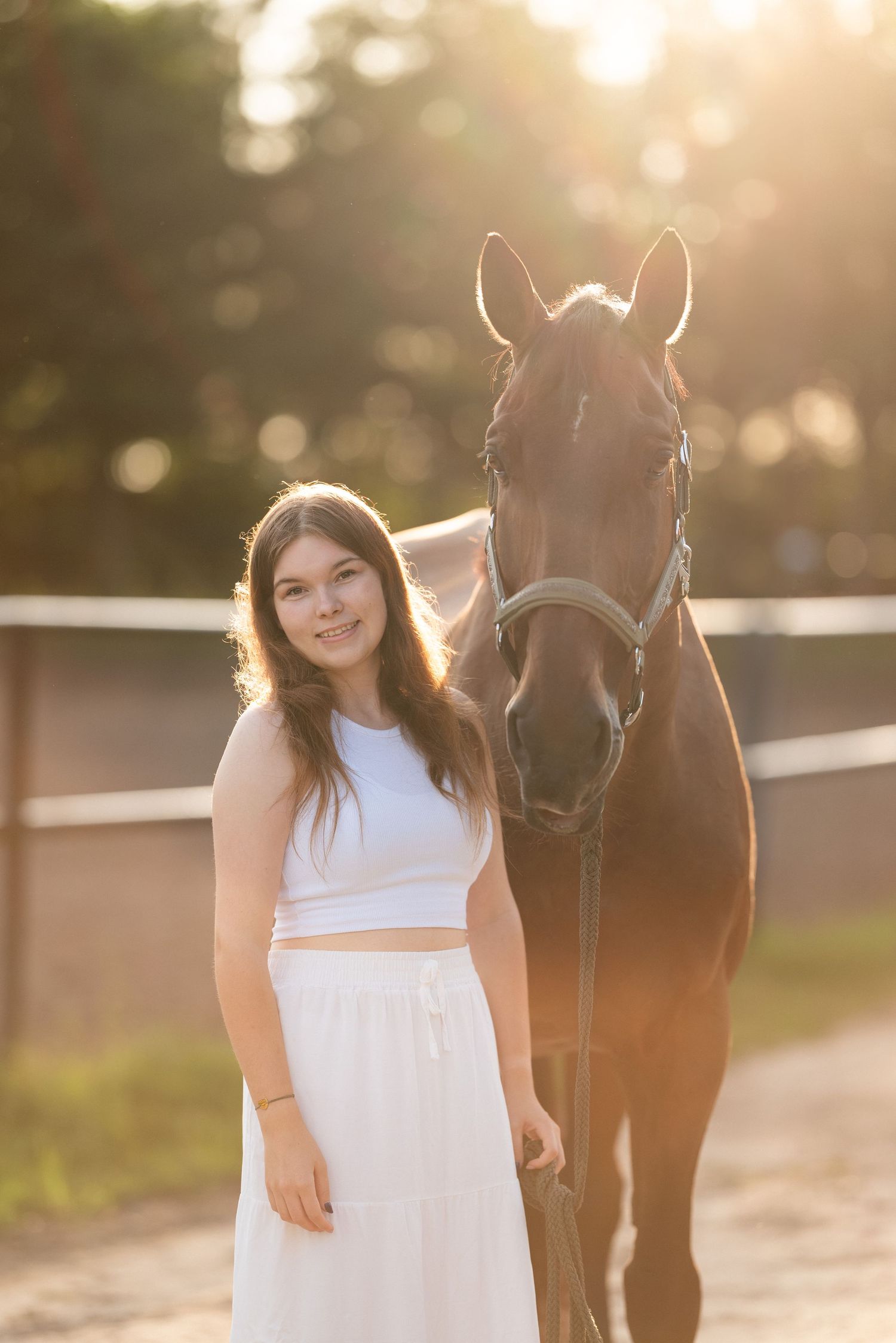 sesja zdjęciowa z koniem fotograf poznań sesja konna stajnia Kotowo zdjęcia koni pomysł na prezent konie koń Julia i contifax paulina Bodych