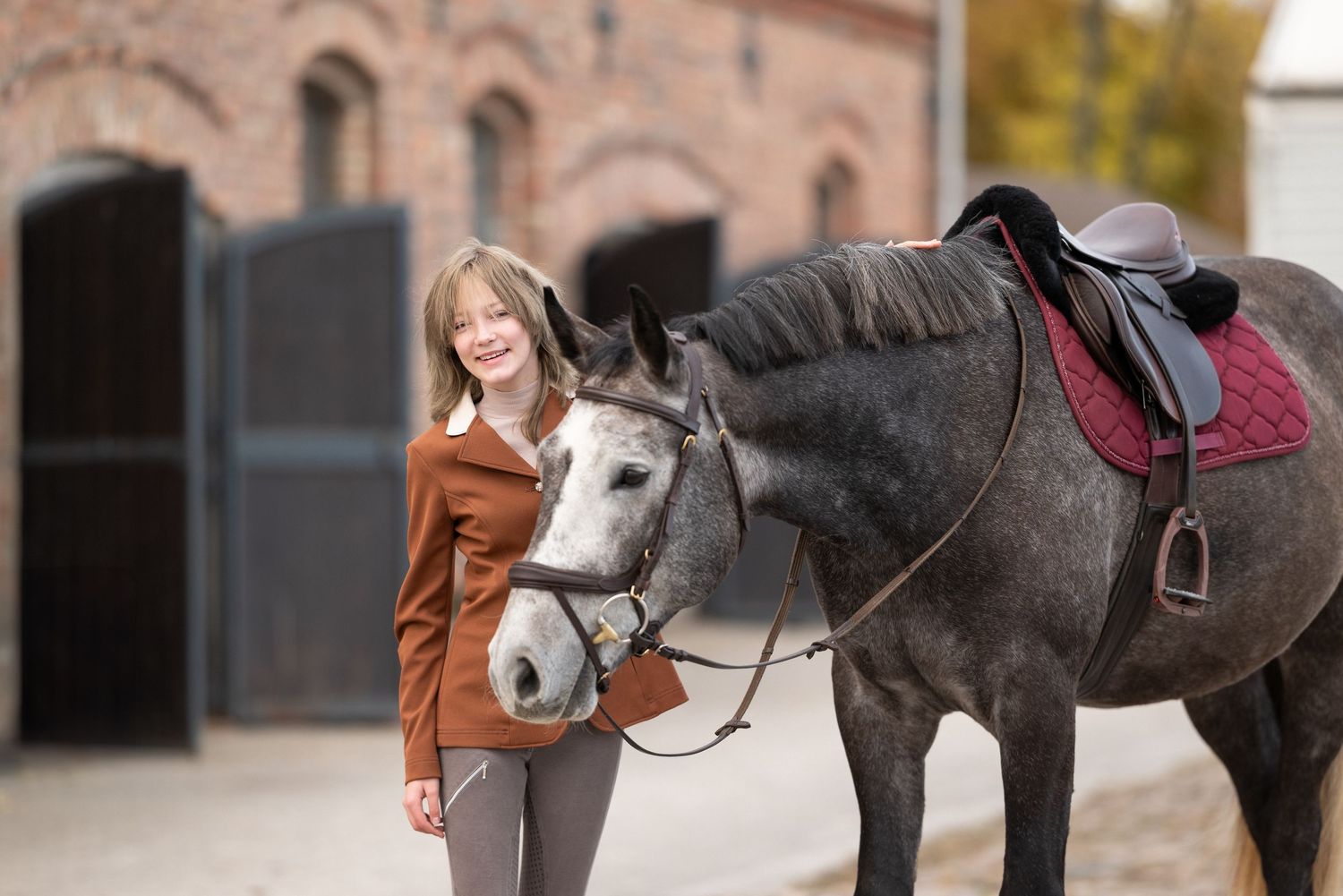 sesja zdjęciowa z koniem fotograf poznań sesja konna paulina bodych fotografia stajnia otusz stajnie otuskie equestrian photo shoot equine