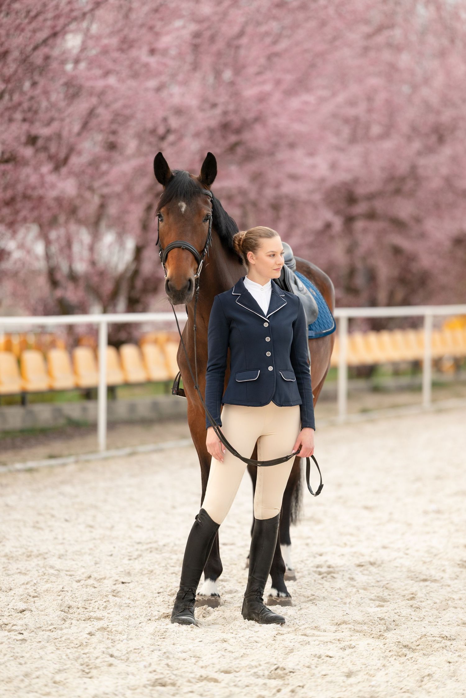 sesja zdjęciowa z koniem Julia parda klub jeździecki Agro handel olsza Śrem fotograf jeździecki konny paulina Bodych zdjęcia koni equestrian