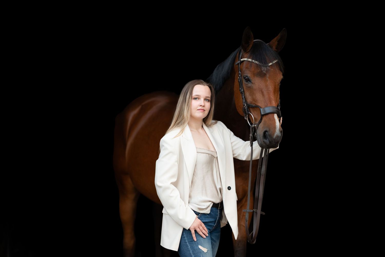 quatro ośrodek jeździecki pobiedziska sesja zdjęciowa z koniem konna Martyna i indygo konie Horses eqeuetsrian paulina Bodych fotografia