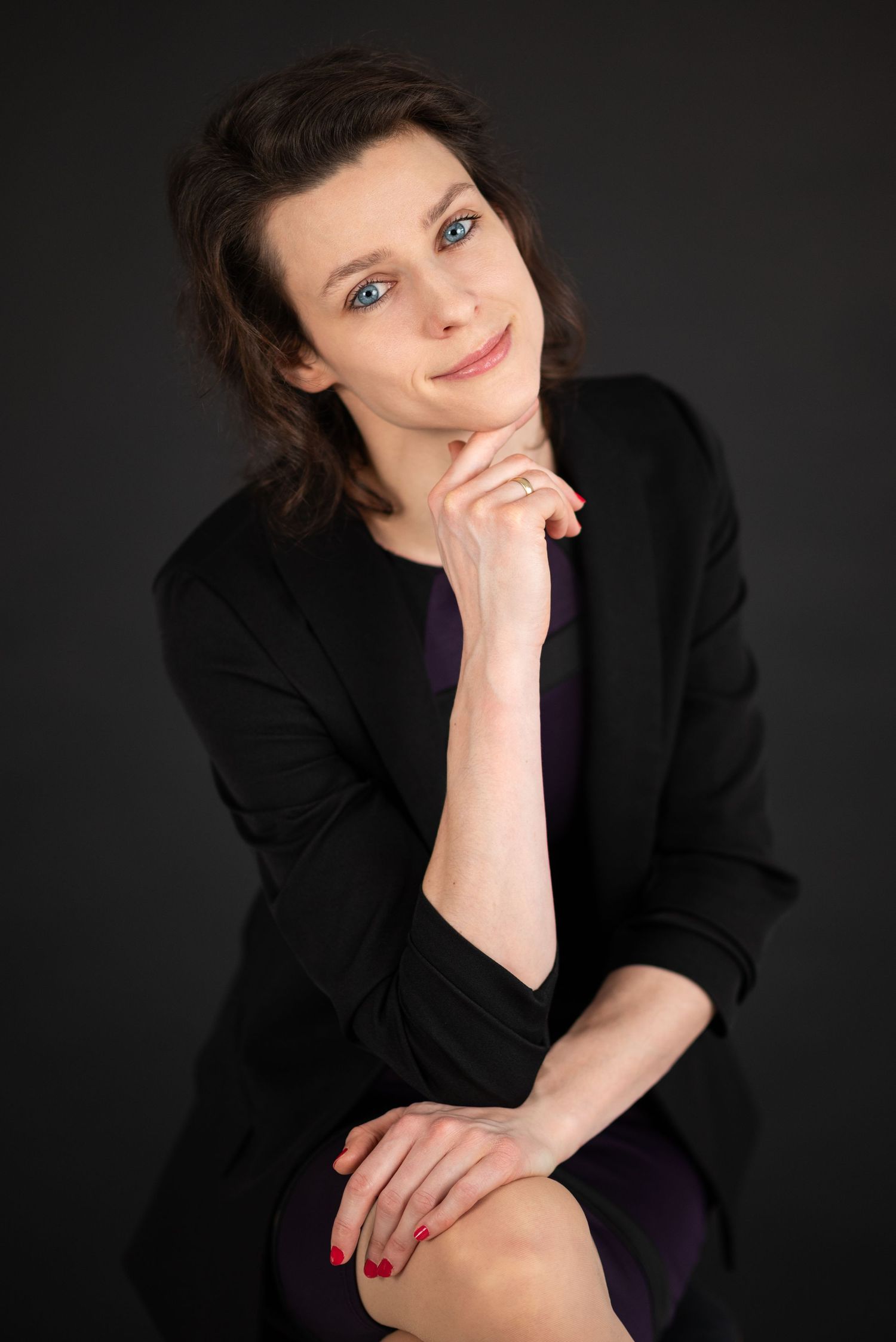 sesja wizerunkowa studyjna w studio chroma poznań fotograf fizjoterapeuta masażysta mobilny masaż gabriela zdjęcia sesja zdjęciowa biznesowa