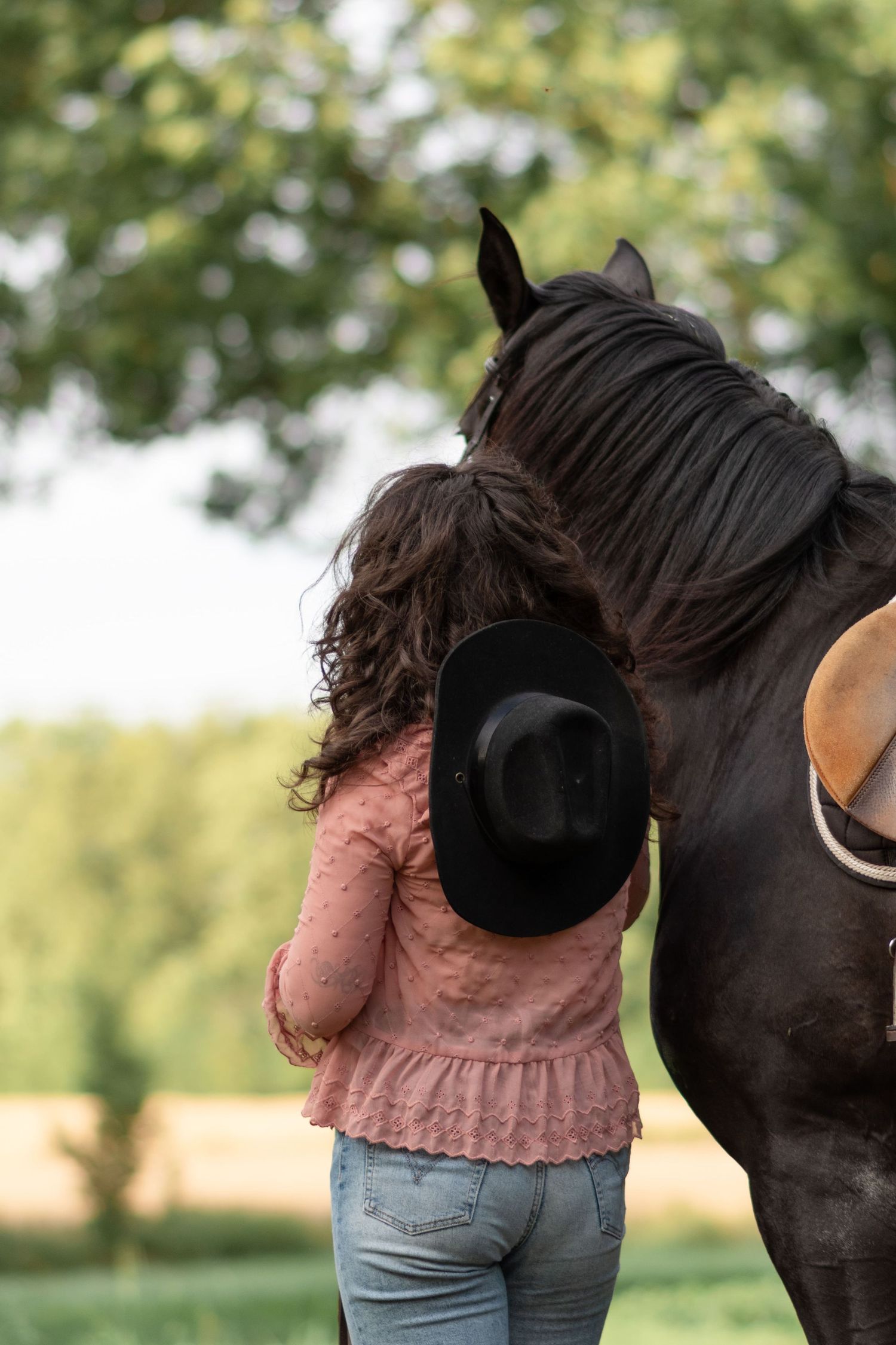 Sesja z koniem fotograf Poznań sesja konna koń konie zdjęcia atrium fitness i stajnia centrum Swarzędz KJ Byndas Horses prezent voucher
