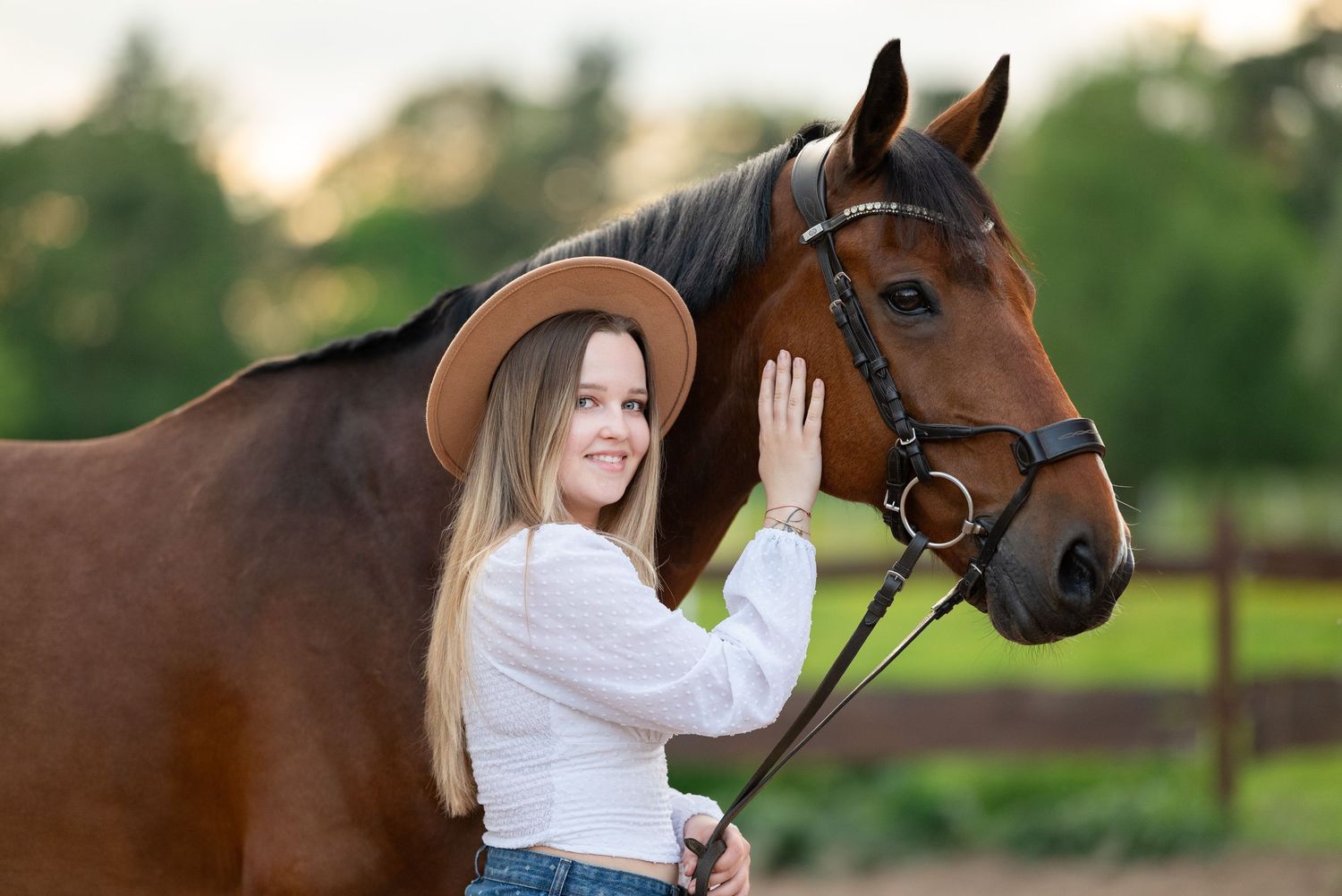 sesja zdjęciowa z koniem fotograf Poznań paulina bodych stajnia pobiedziska konna fotografia prezent koń equestrian photography