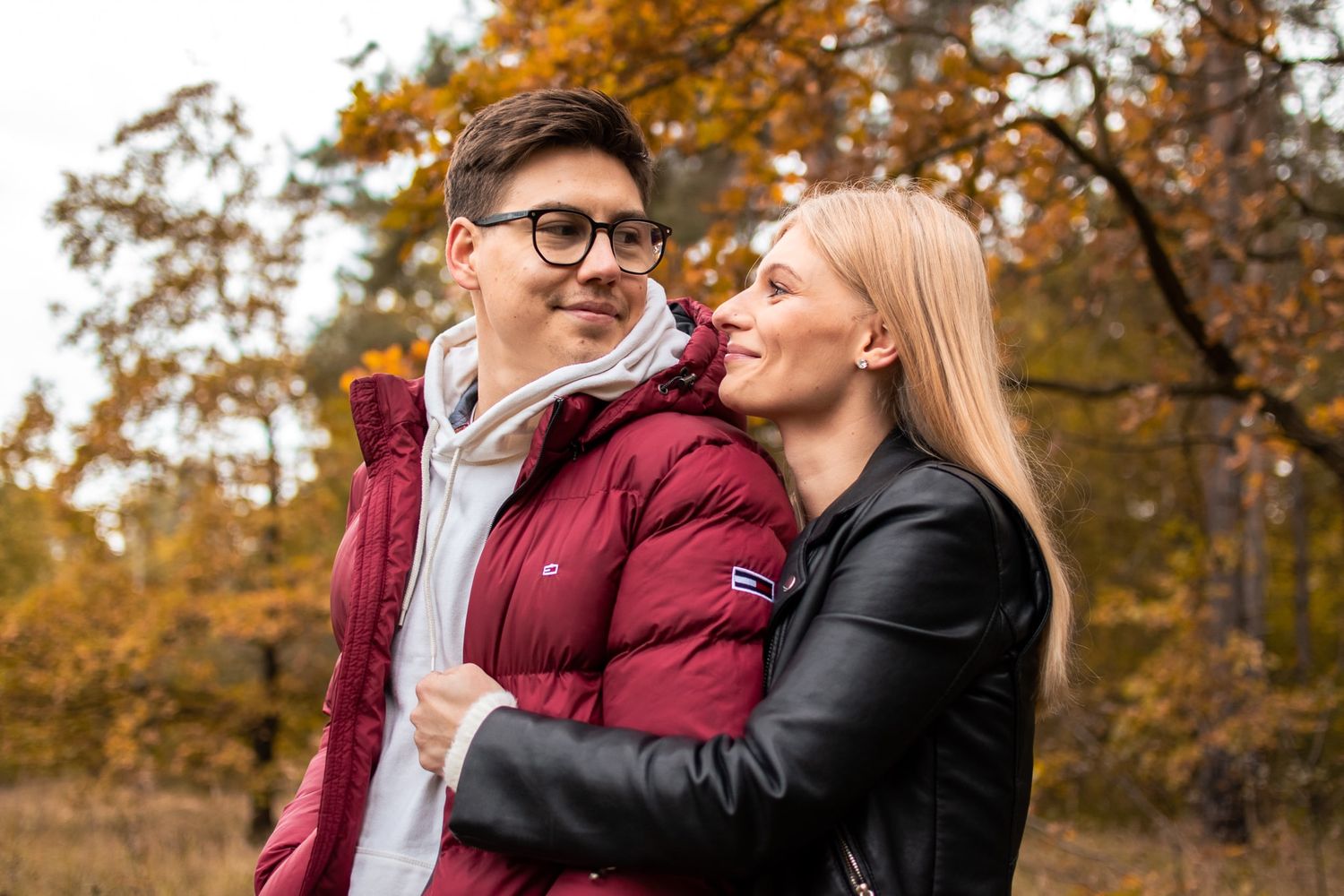 sesja dla par narzeczeńska rodzinna fotograf Poznań Kórnik Swarzędz łęgi Dębińskie