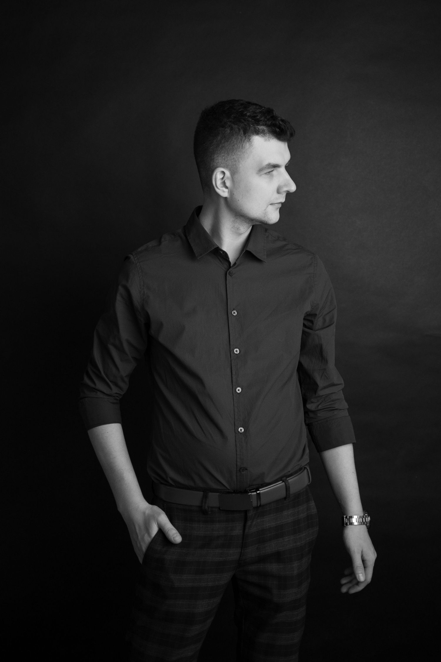 sesja zdjęciowa w studio fotograf Poznań Biel.Studio zdjęcia rodzinne ozdoba do salonu galeria zdjęć studio mama z córką tata