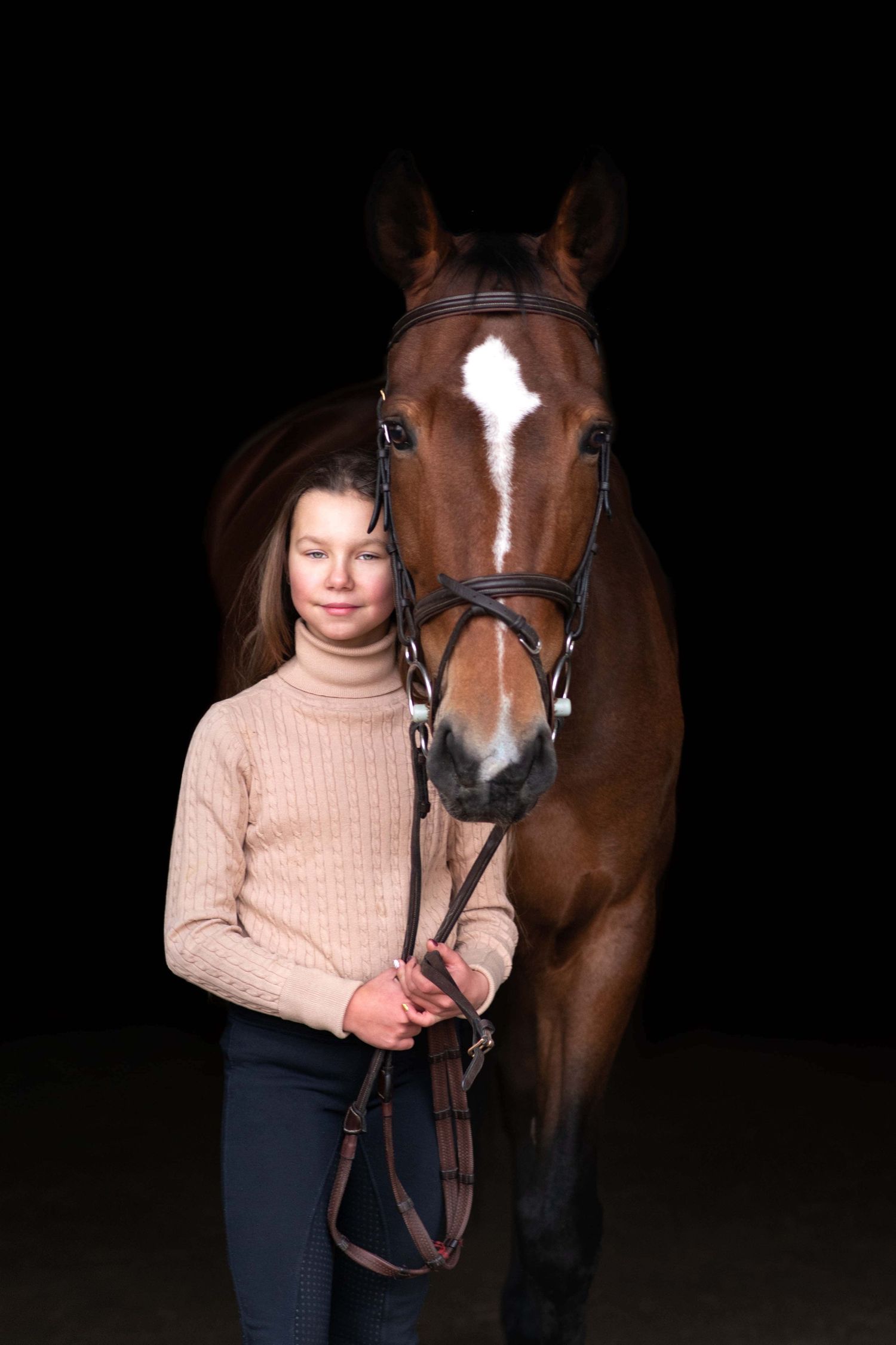 sesja konna z koniem Poznań stajnia Centrum sportu i Fitness atrium Swarzędz konie Podkowa Gruszczyn Wiktoria Cwalina Marchewka Horses Team