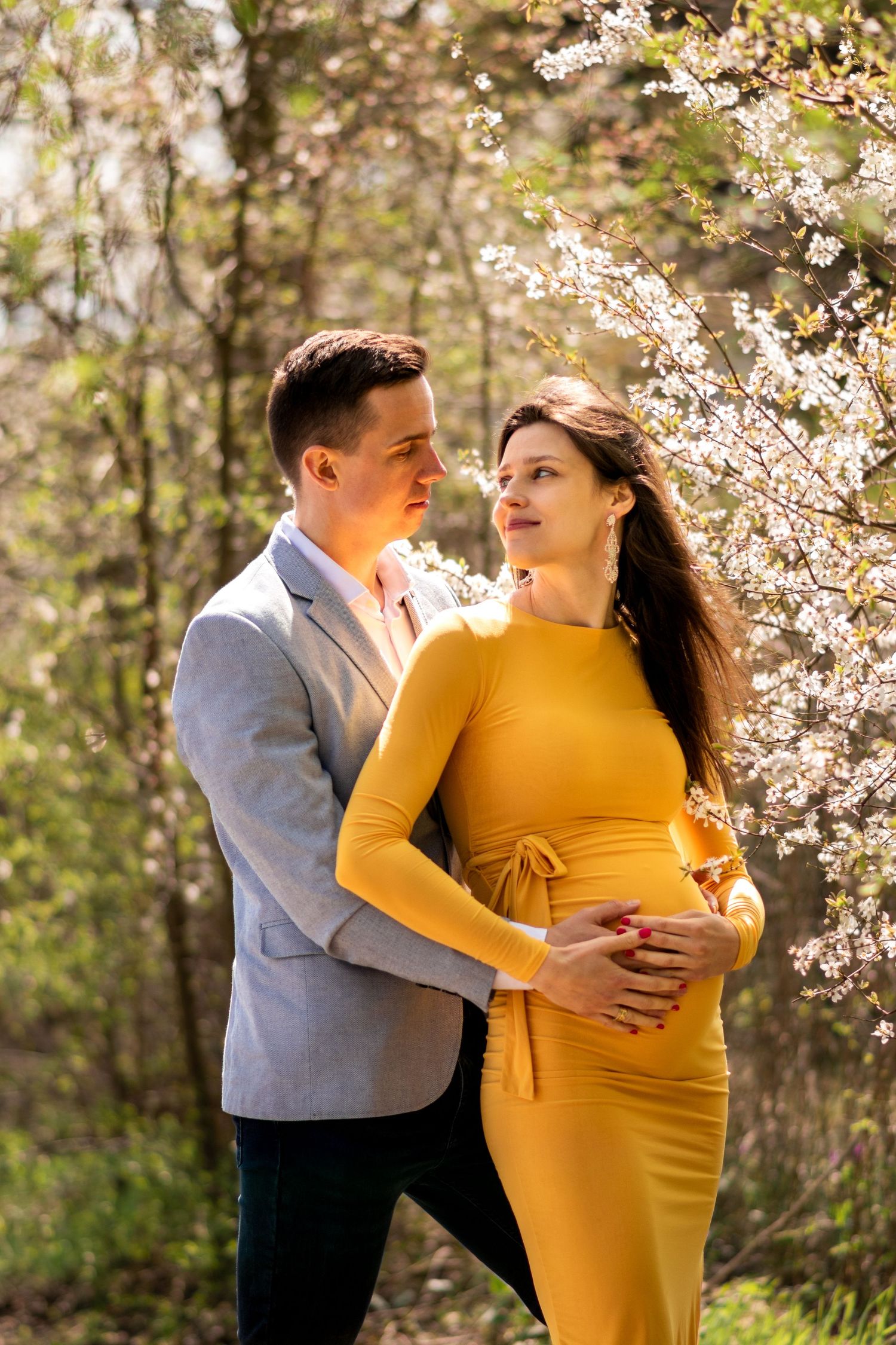 sesja dla par sesja ciążowa zdjęciowa nad jeziorem sesja rodzinna fotograf poznań kórnik