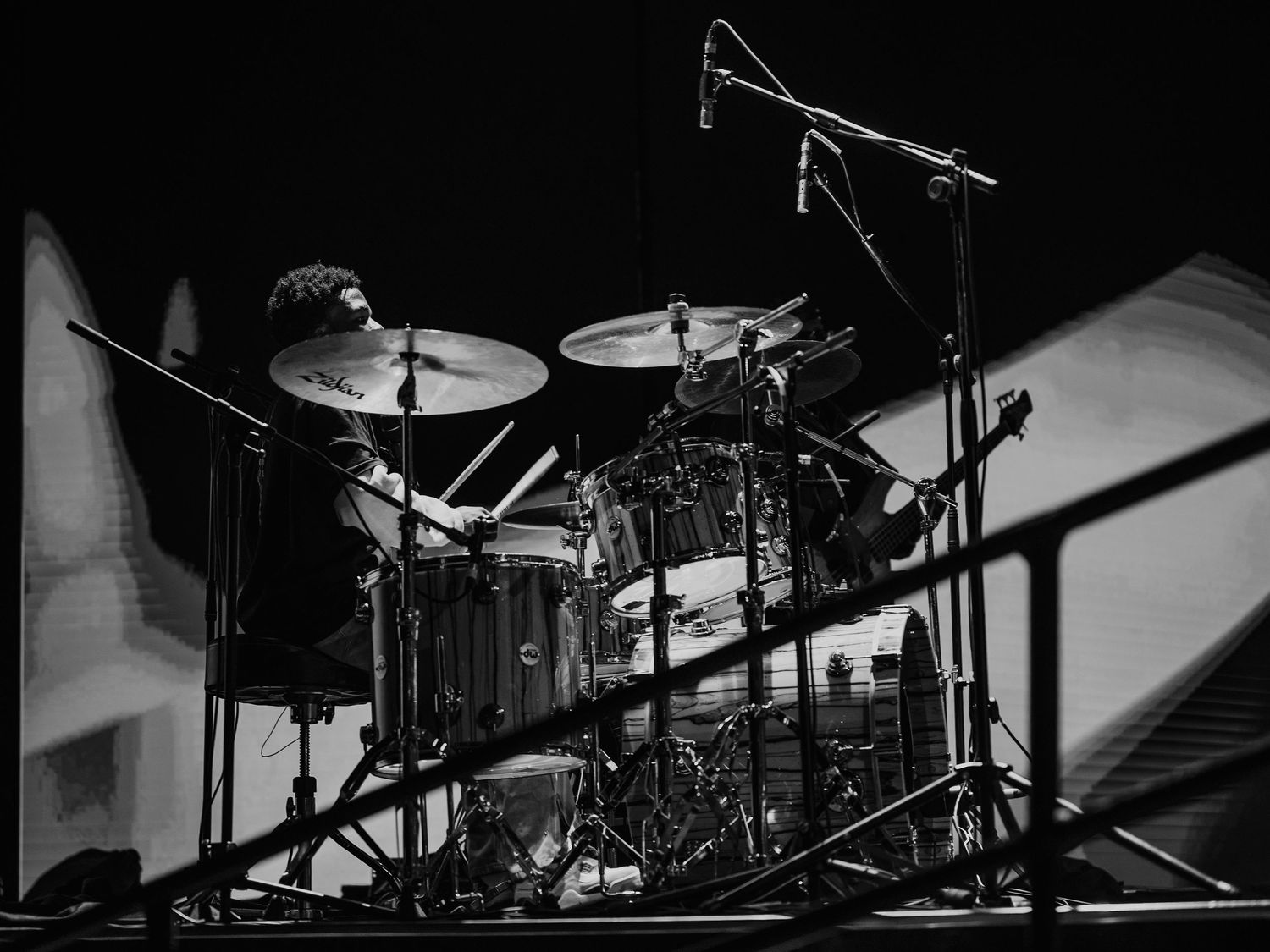 Black and white drums