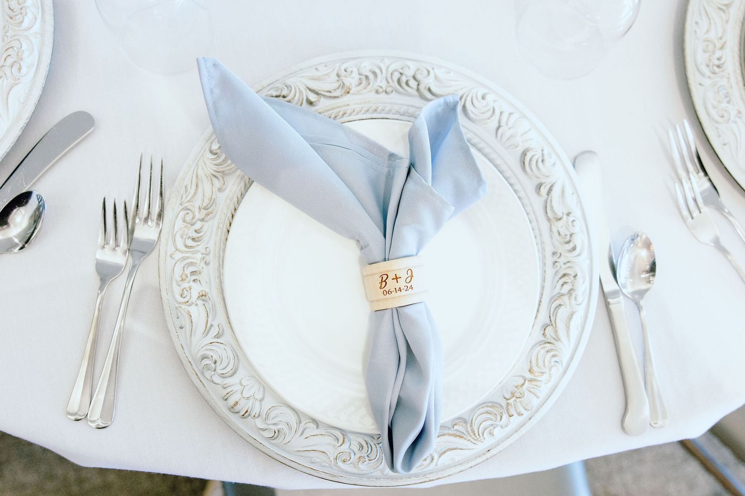 Detail photos of table setting at Lapeer Country Club wedding in Michigan