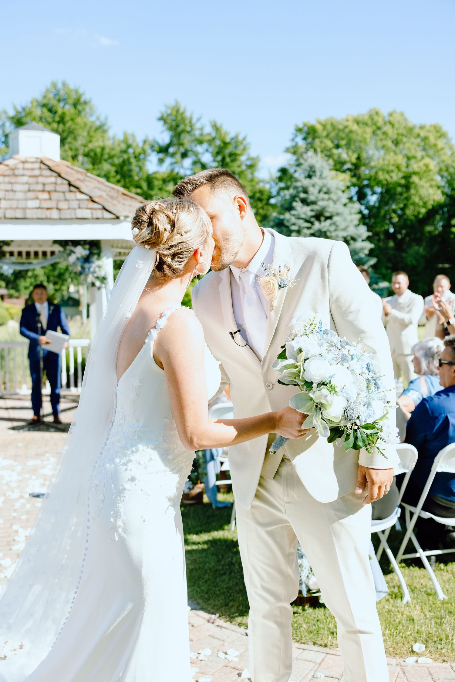 Wedding ceremony at Lapeer Country Club wedding in Michigan