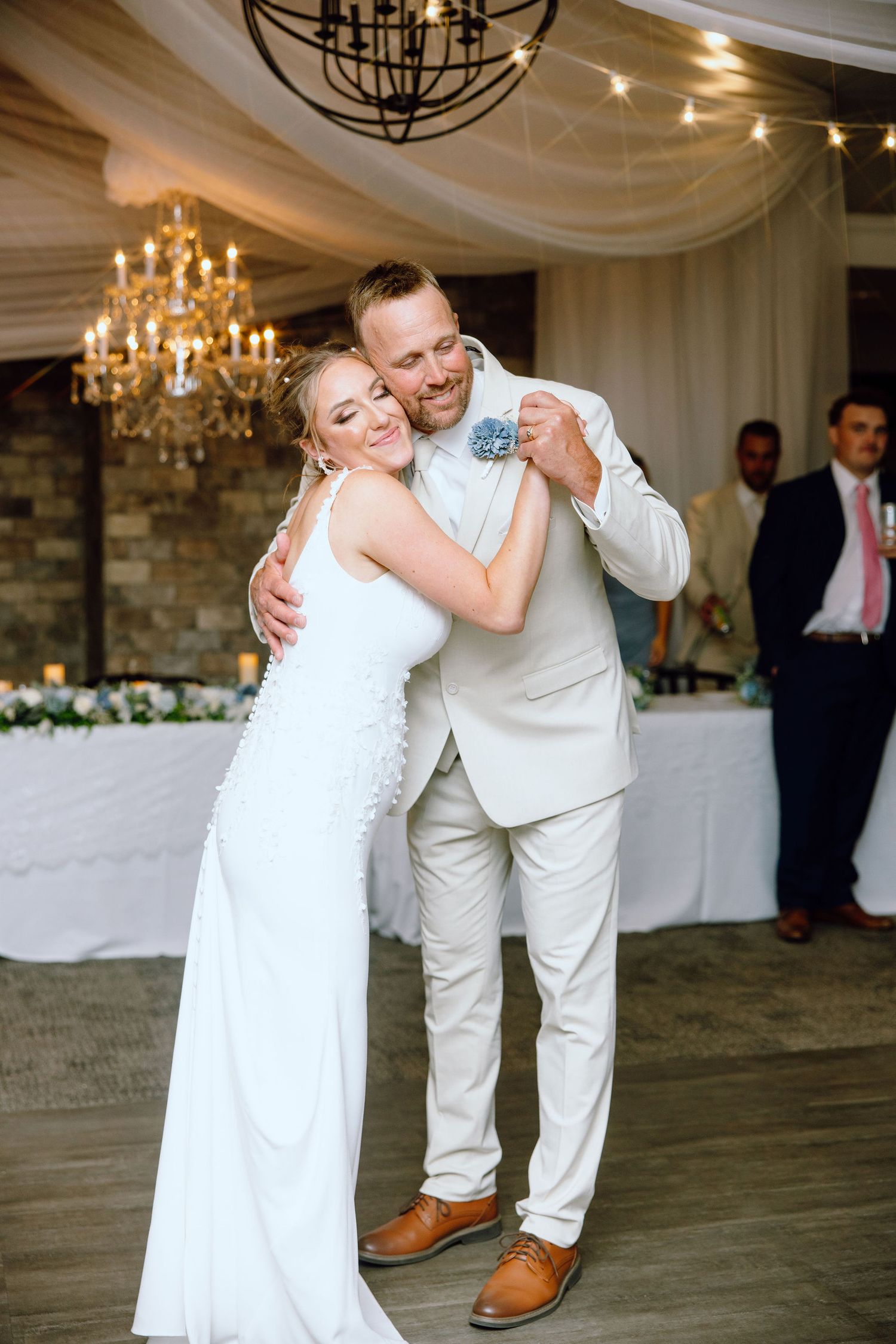 Father daughter dance at Lapeer Country Club wedding in Michigan