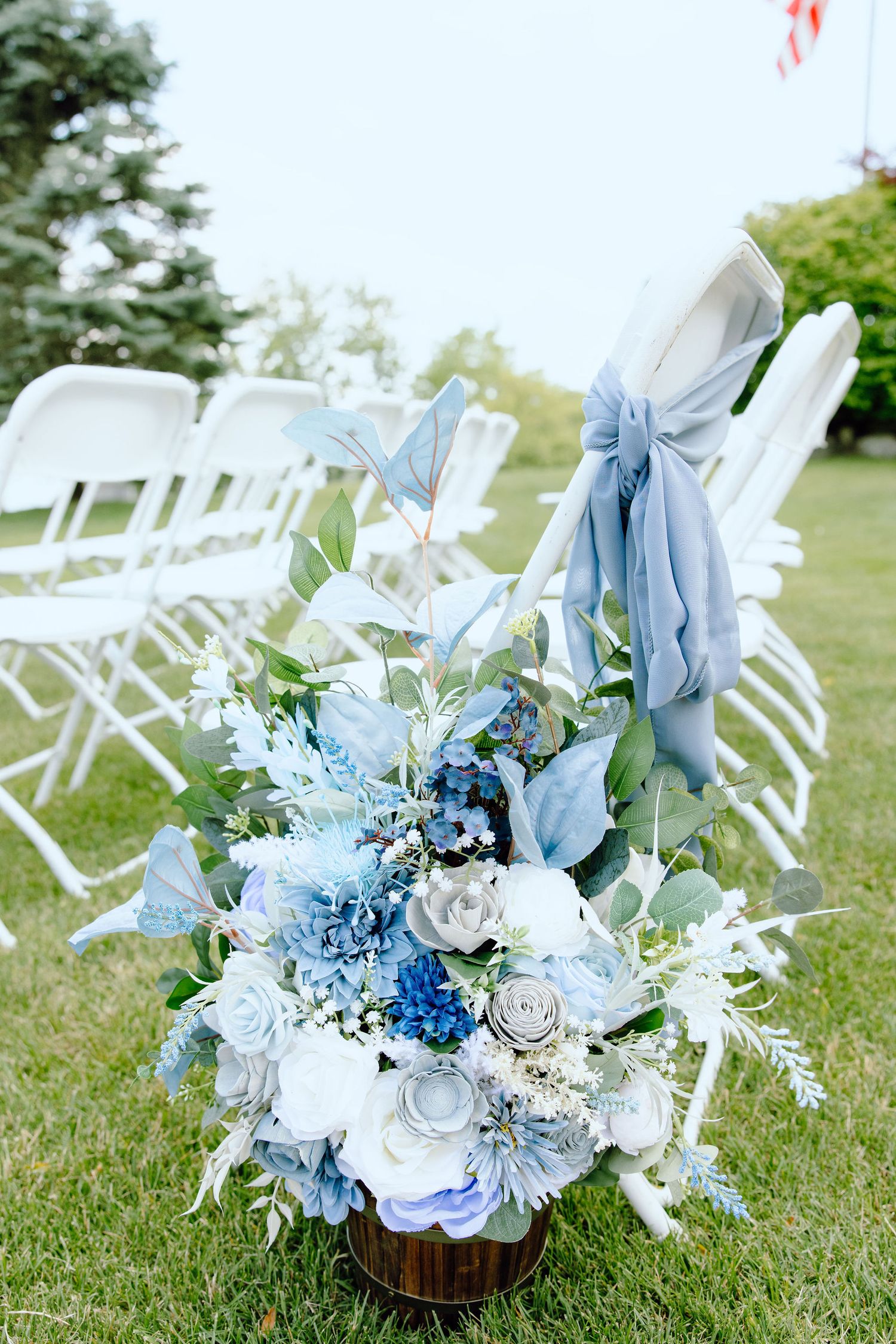 Detail photos at Lapeer Country Club wedding in Michigan