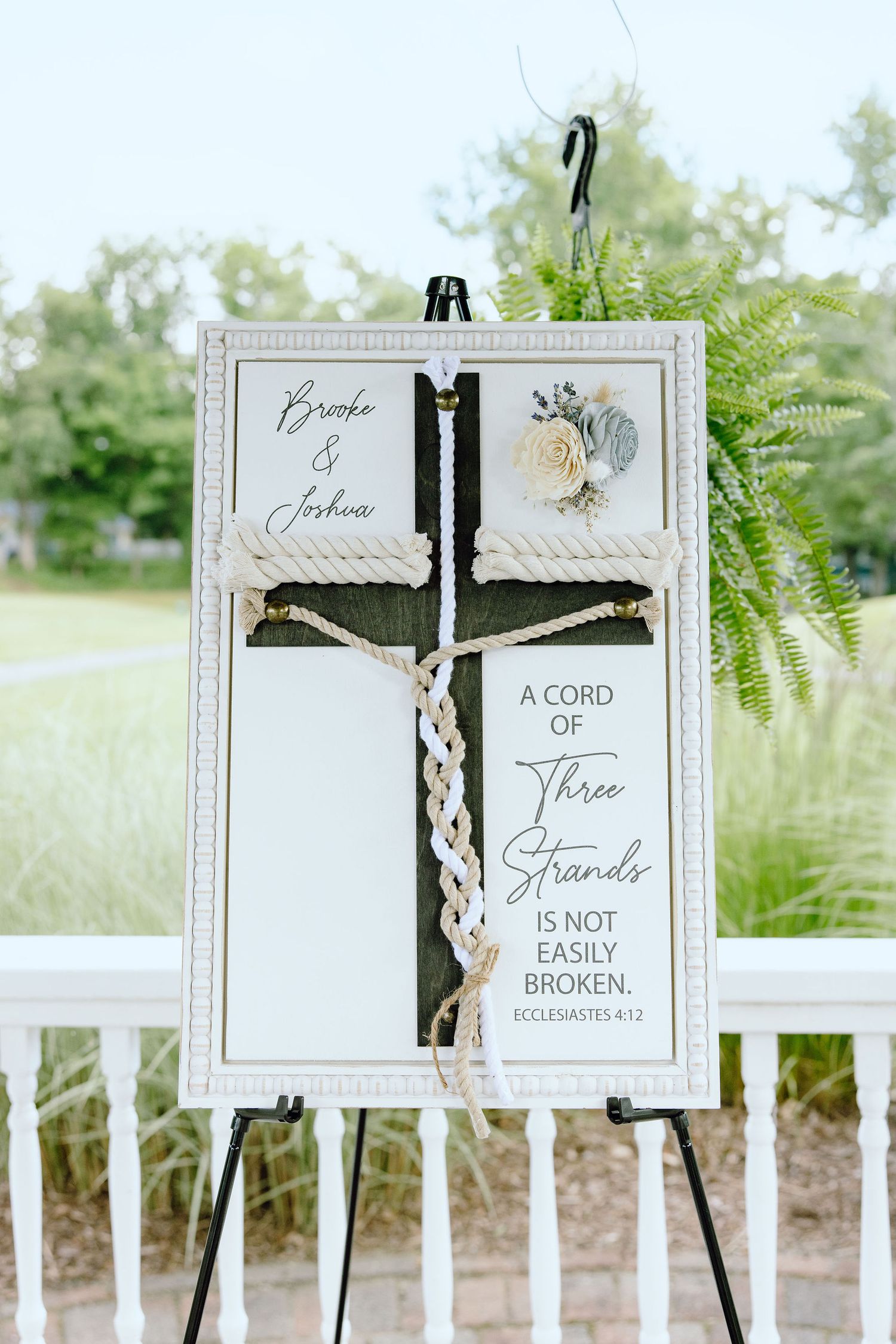 Detail photos at Lapeer Country Club wedding in Michigan