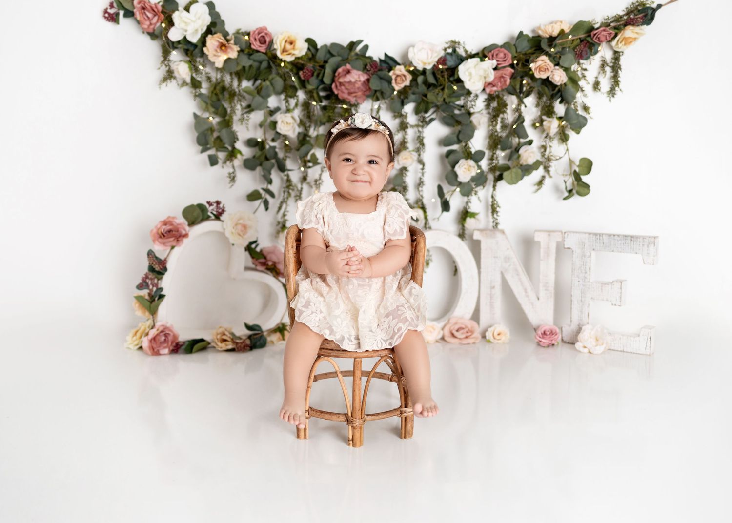 sitter and cake smash photography