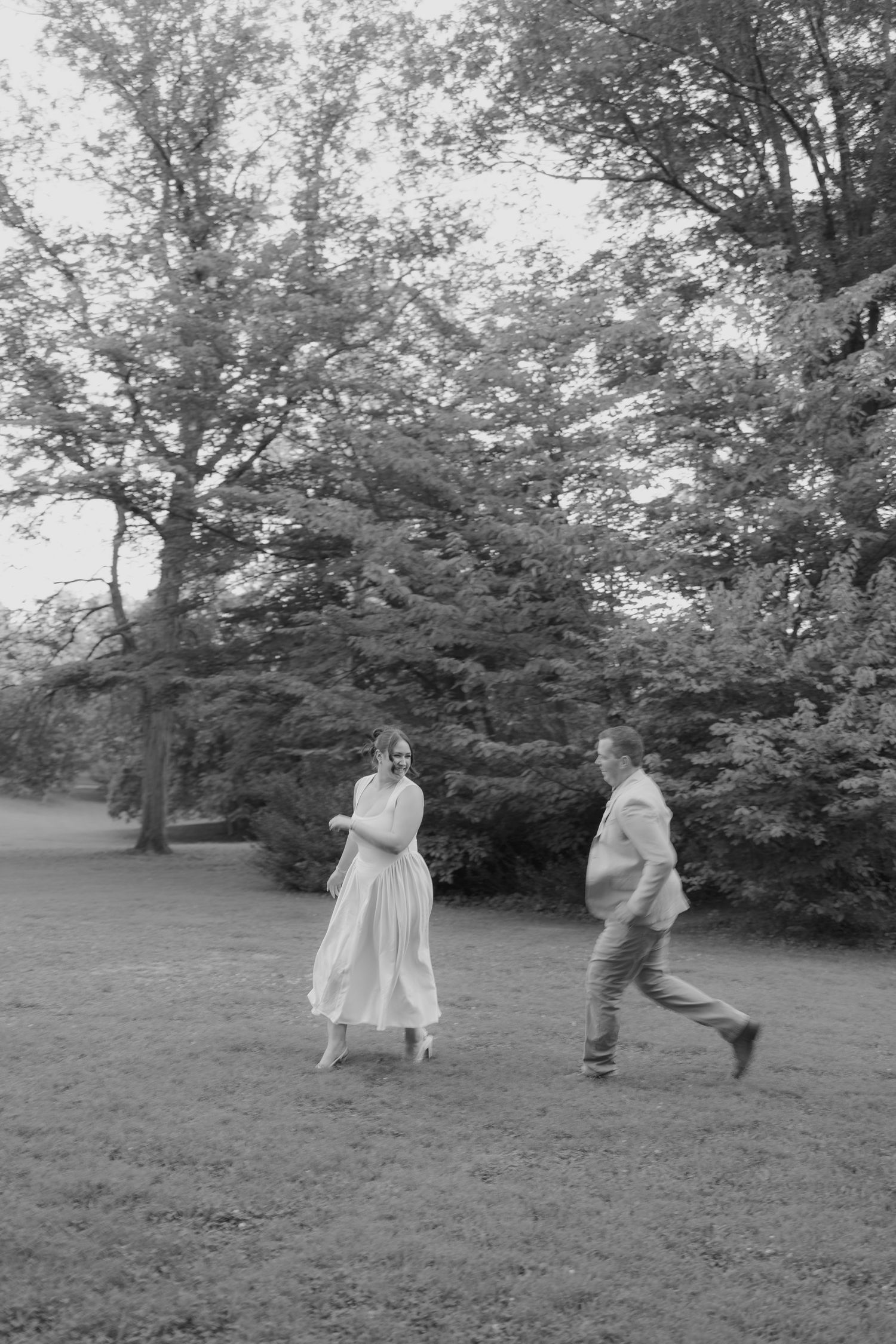Luxury, documentary-style wedding and engagement photography in Philadelphia. Candid, timeless, romantic, and authentic moments captured.