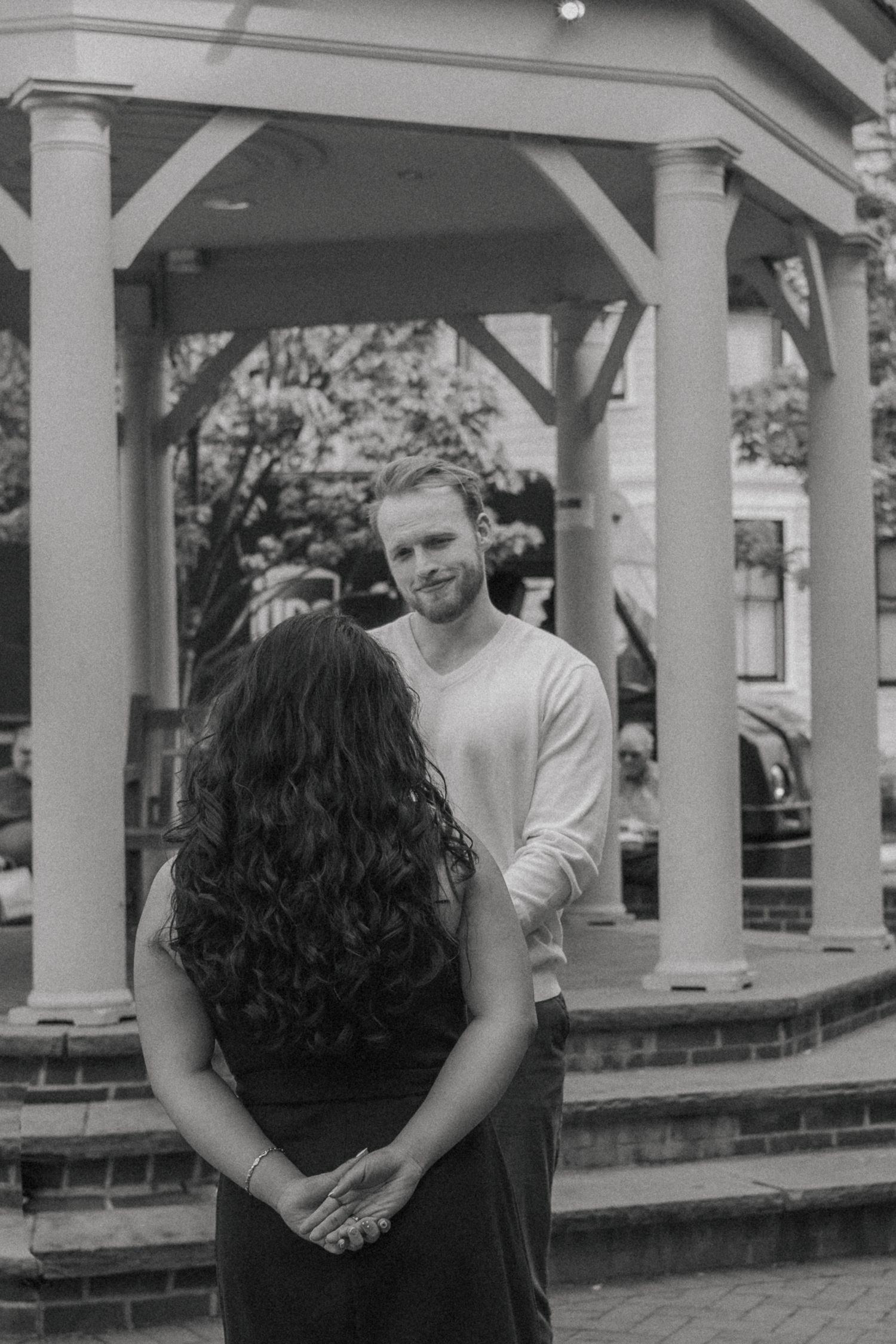 Elegant, candid wedding and engagement photography in Philadelphia. Capturing authentic, emotional moments with a timeless, artistic style.