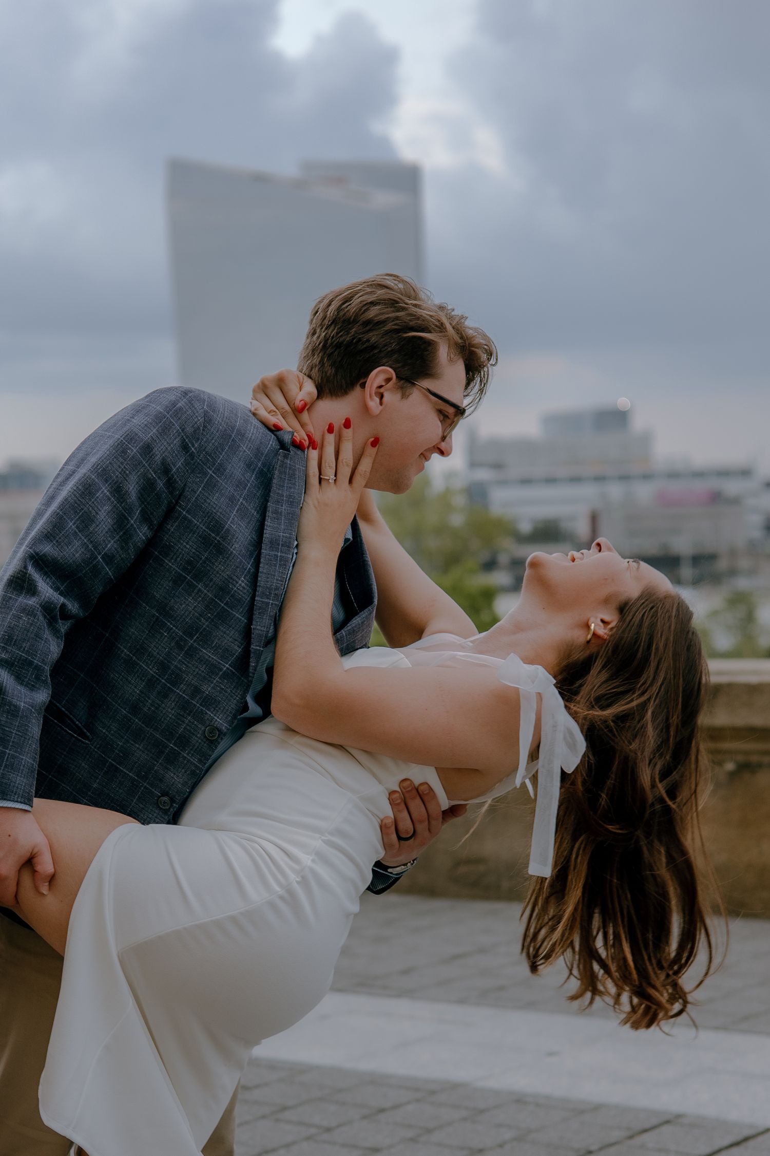 Elegant, candid wedding and engagement photography in Philadelphia. Capturing authentic, emotional moments with a timeless, artistic style.