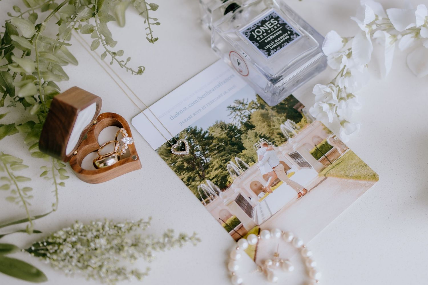 Luxury, documentary-style wedding and engagement photography in Philadelphia. Candid, timeless, romantic, and authentic moments captured.