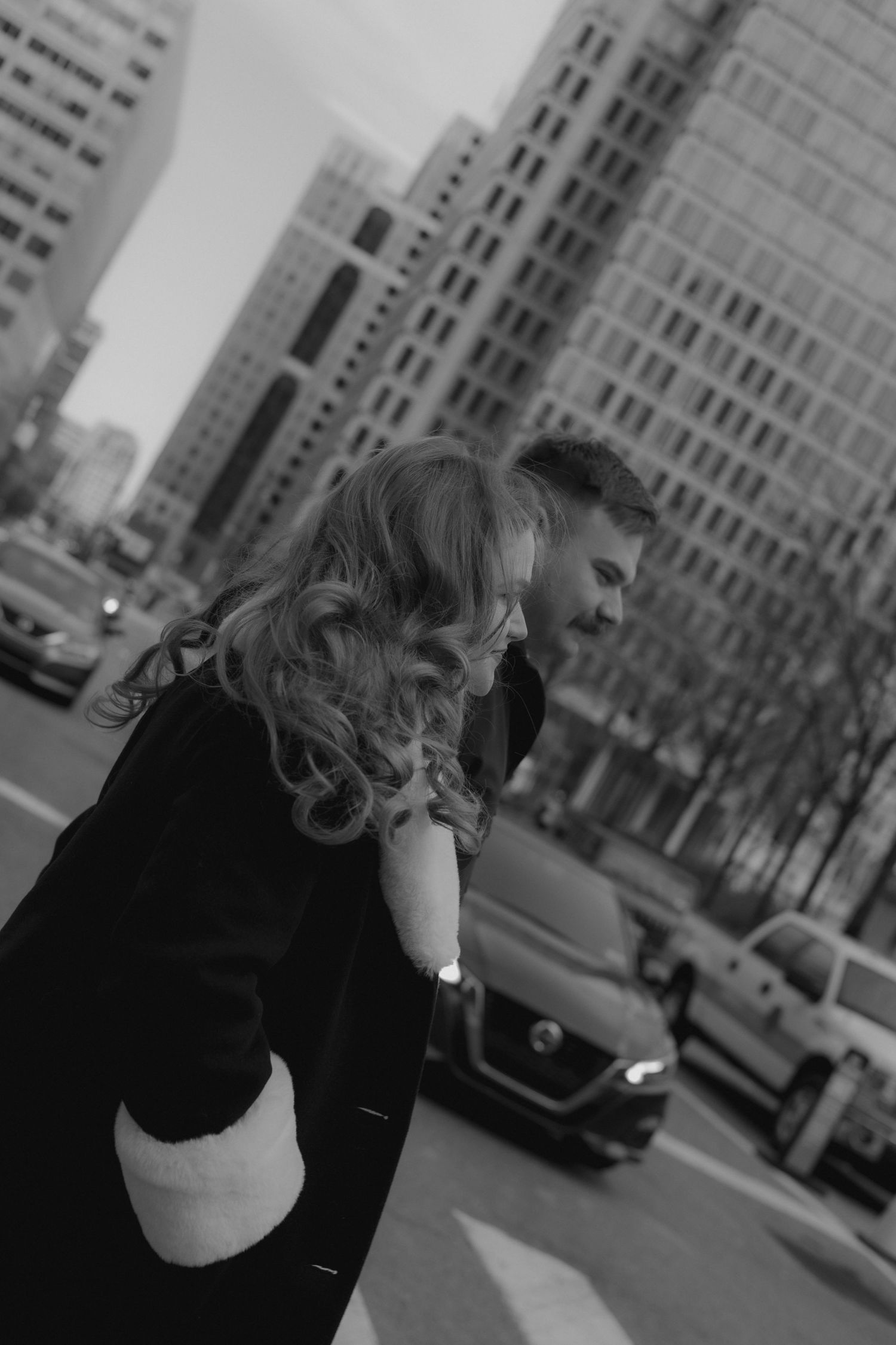 Elegant, candid wedding and engagement photography in Philadelphia. Capturing authentic, emotional moments with a timeless, artistic style.