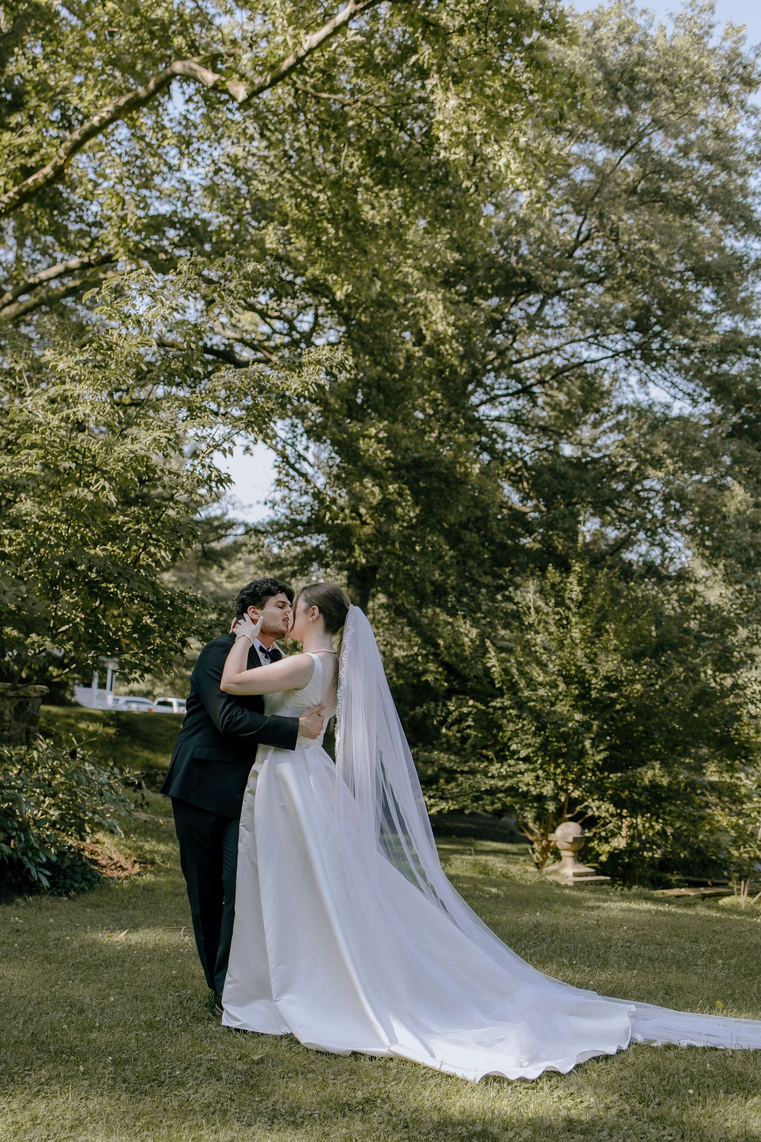 Luxury, documentary-style wedding and engagement photography in Philadelphia. Candid, timeless, romantic, and authentic moments captured.