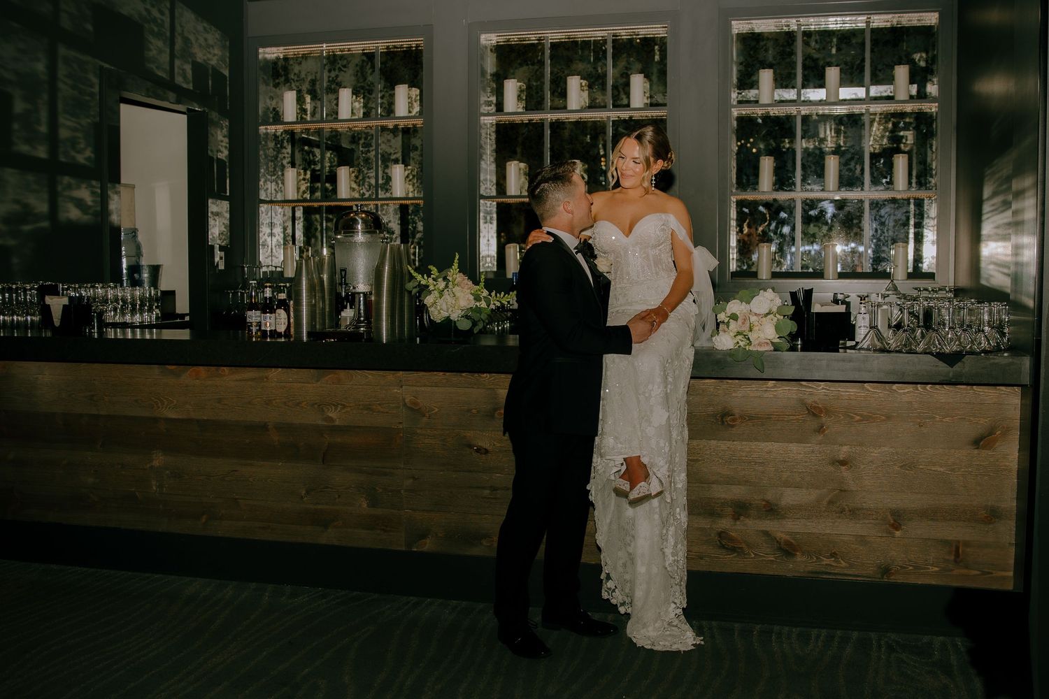 Luxury, documentary-style wedding and engagement photography in Philadelphia. Candid, timeless, romantic, and authentic moments captured.