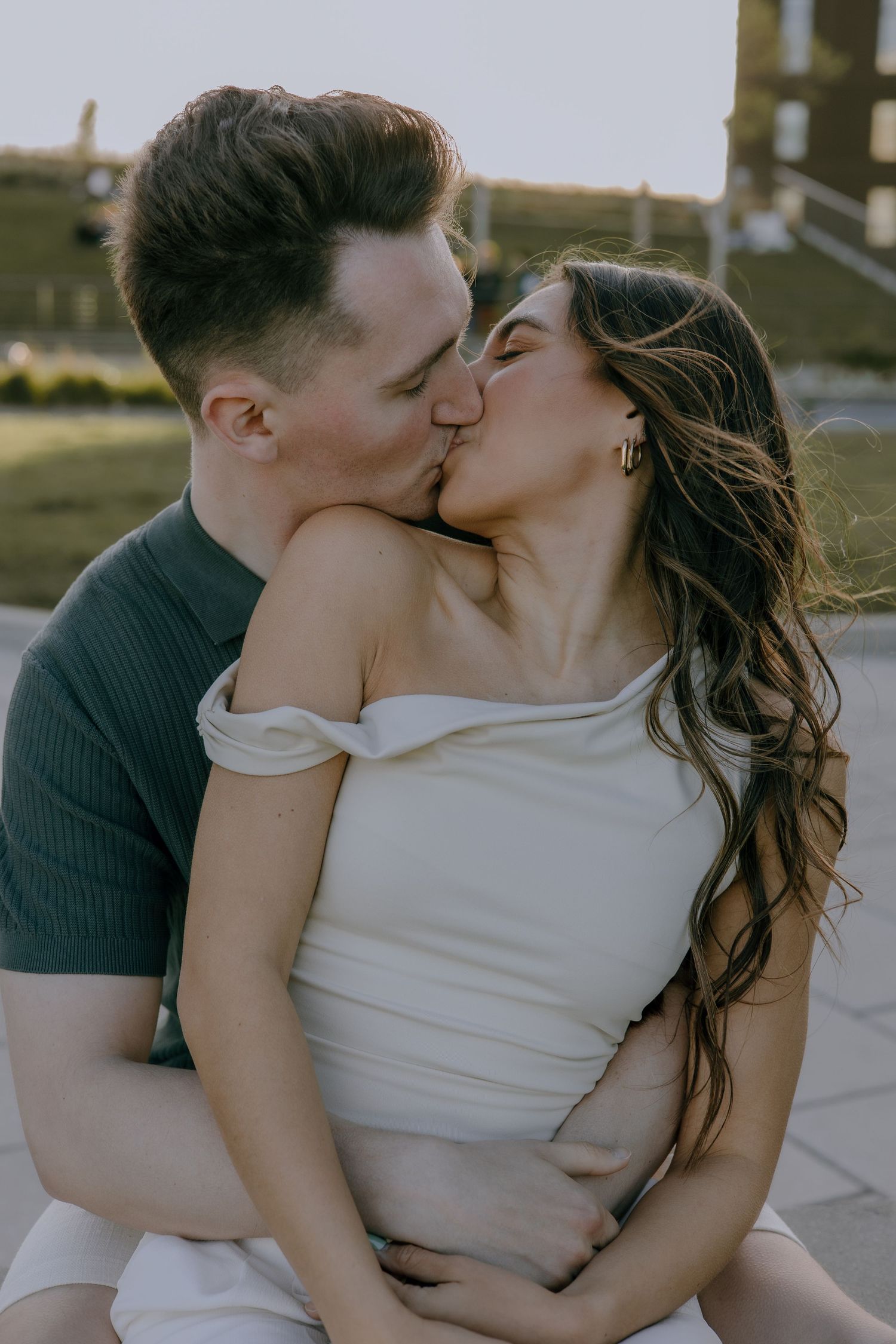Elegant, candid wedding and engagement photography in Philadelphia. Capturing authentic, emotional moments with a timeless, artistic style.