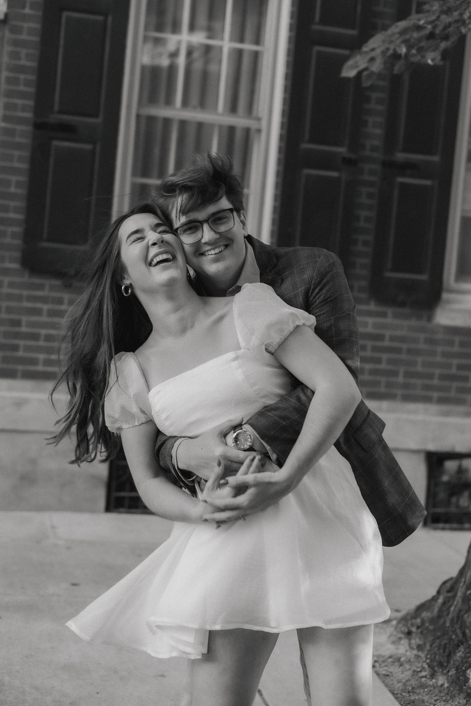Elegant, candid wedding and engagement photography in Philadelphia. Capturing authentic, emotional moments with a timeless, artistic style.