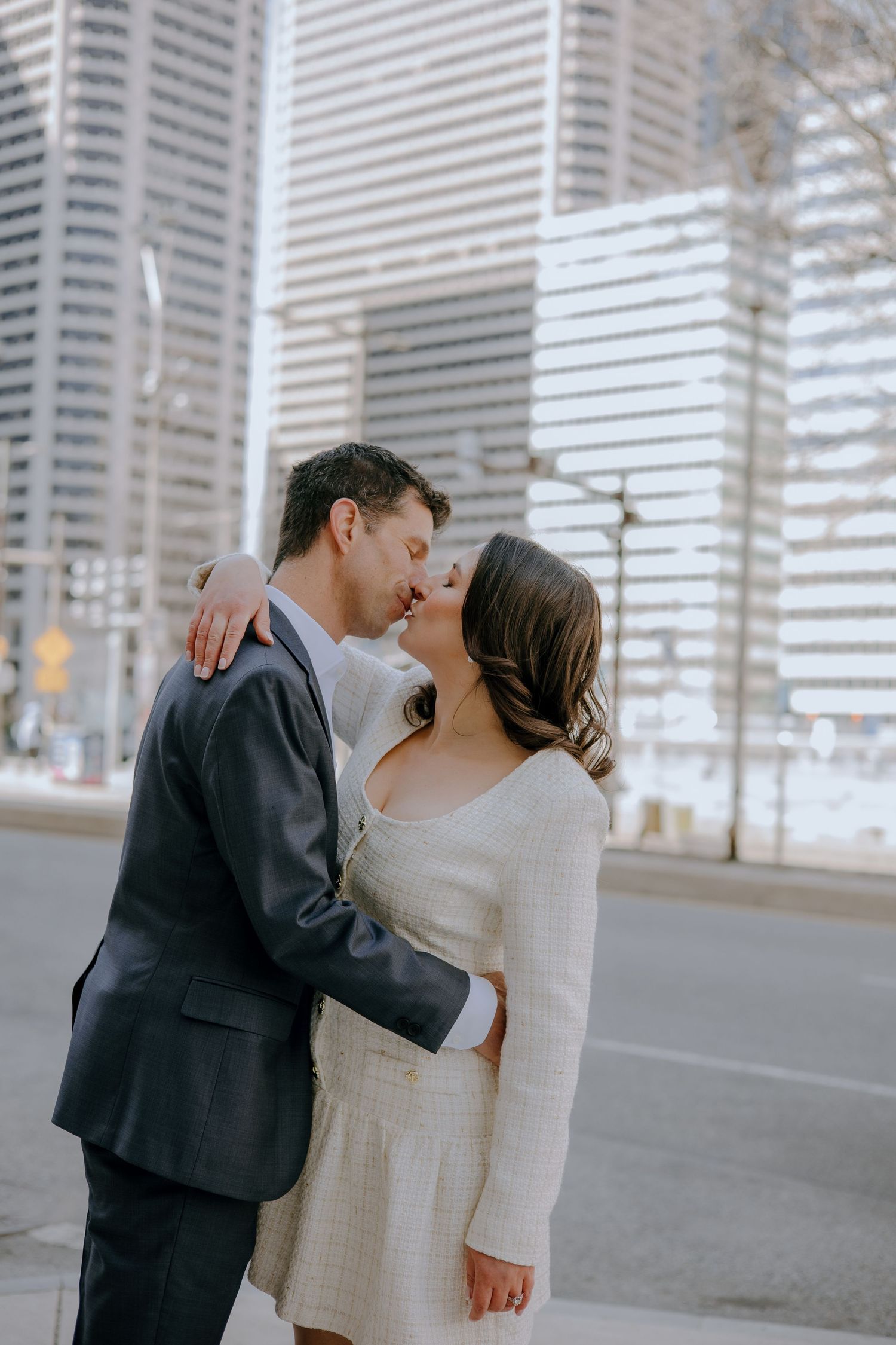 Philadelphia wedding photographer specializing in luxury, documentary-style photos that capture genuine love and timeless moments beautiful
