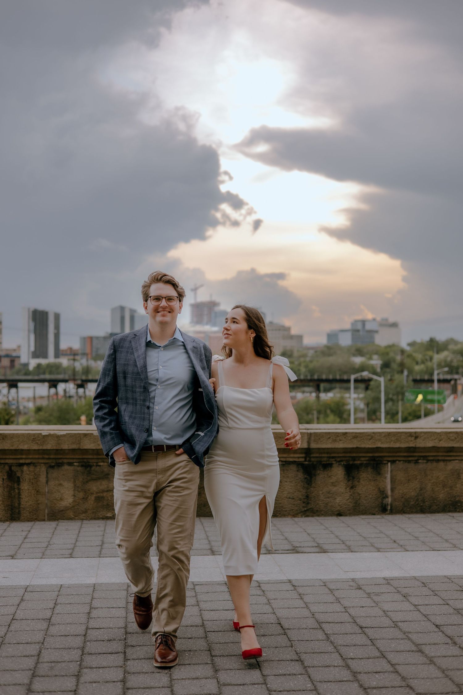 Elegant, candid wedding and engagement photography in Philadelphia. Capturing authentic, emotional moments with a timeless, artistic style.