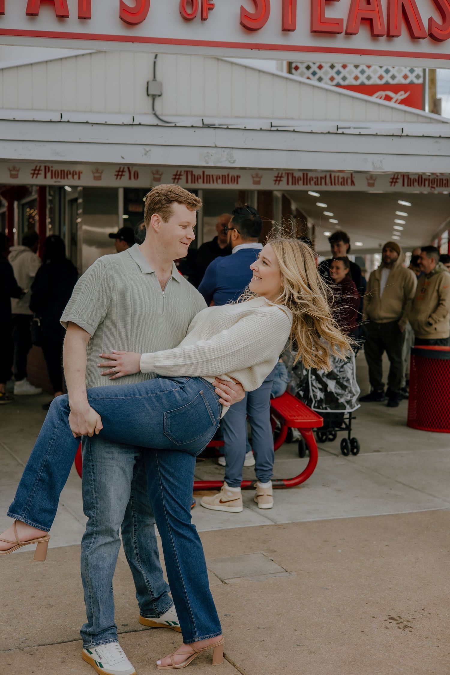 Philadelphia wedding photographer specializing in luxury, documentary-style photos that capture genuine love and timeless moments beautiful