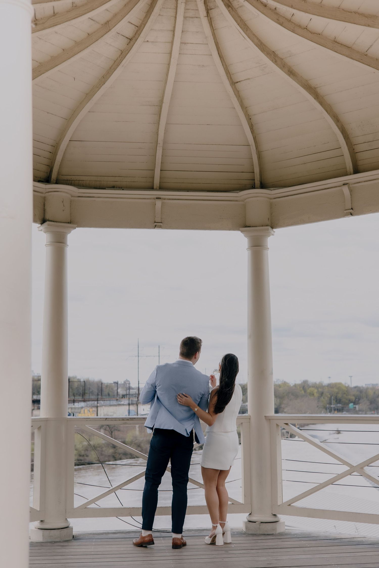 Philadelphia wedding photographer specializing in luxury, documentary-style photos that capture genuine love and timeless moments beautiful