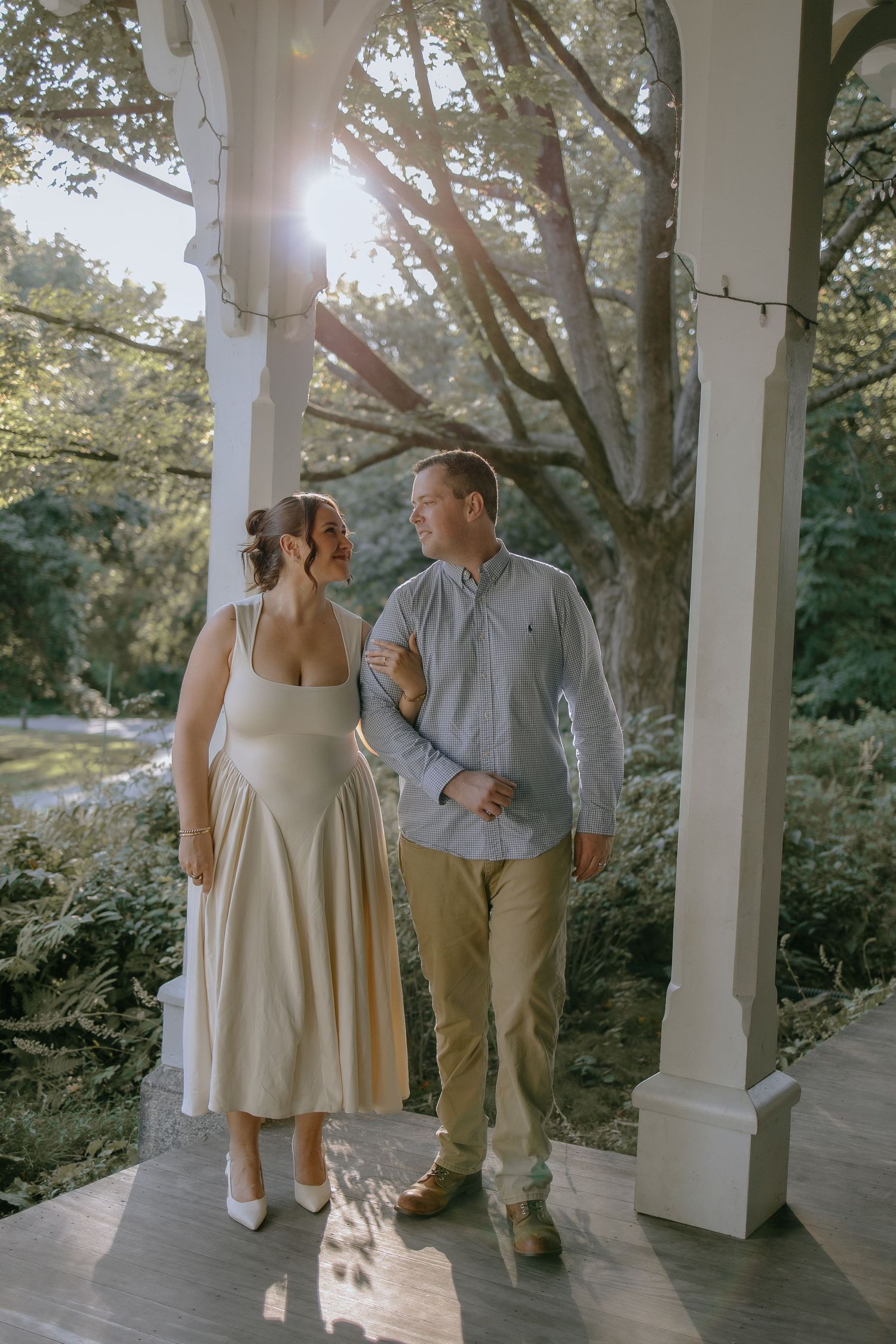 Luxury, documentary-style wedding and engagement photography in Philadelphia. Candid, timeless, romantic, and authentic moments captured.