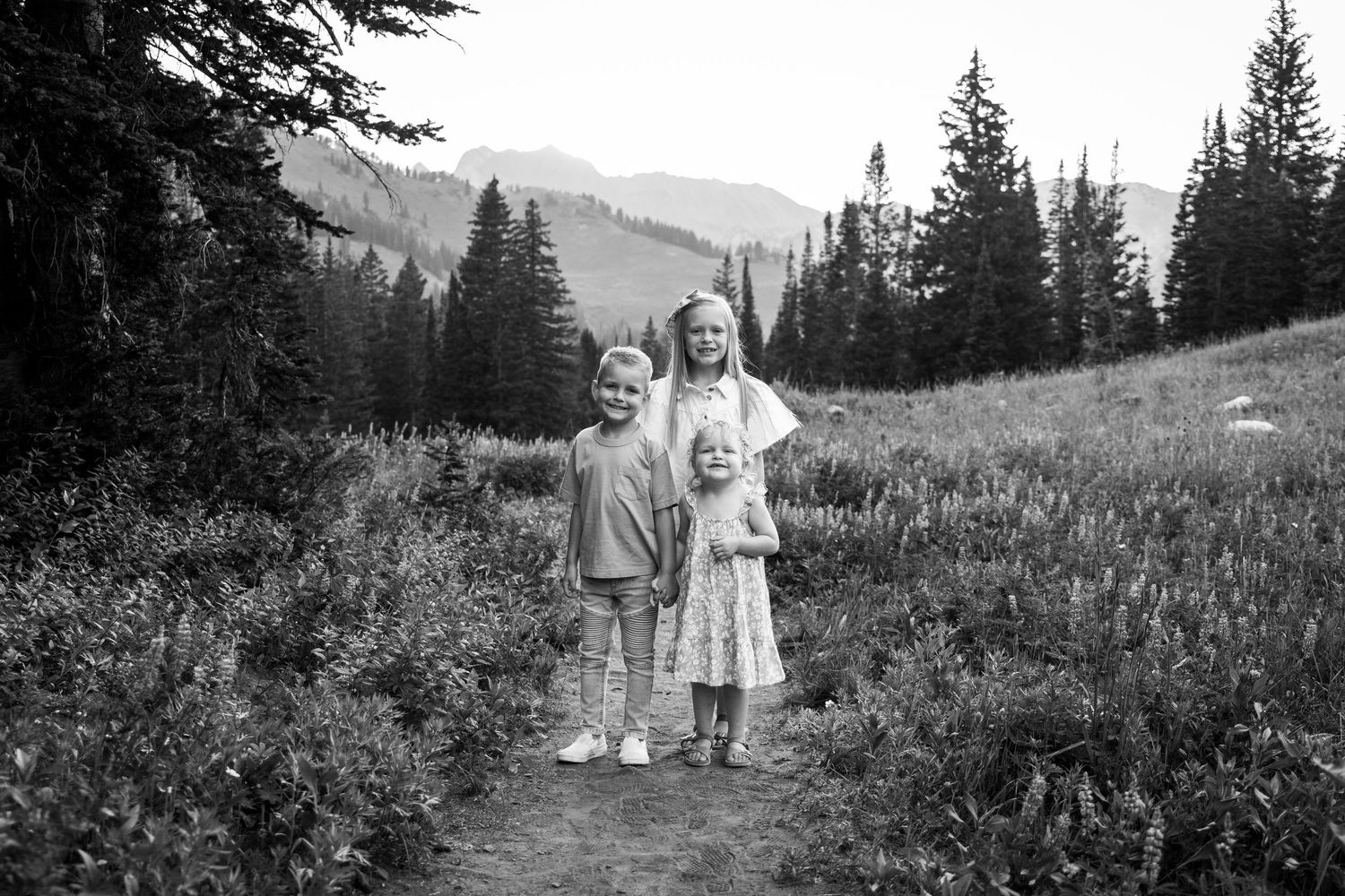 Logan, Utah Family Photographer.