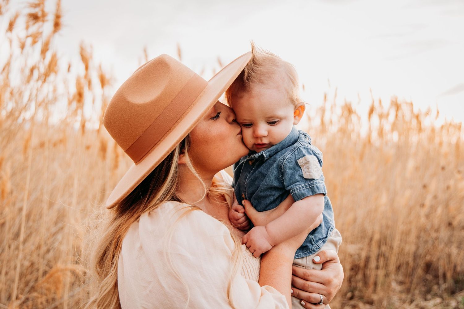 Logan, Utah Family Photographer.