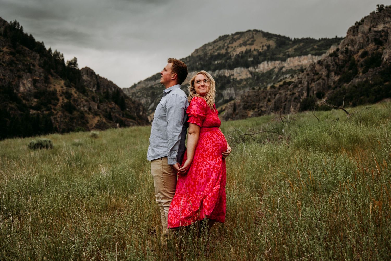 Logan, Utah Maternity Photographer.