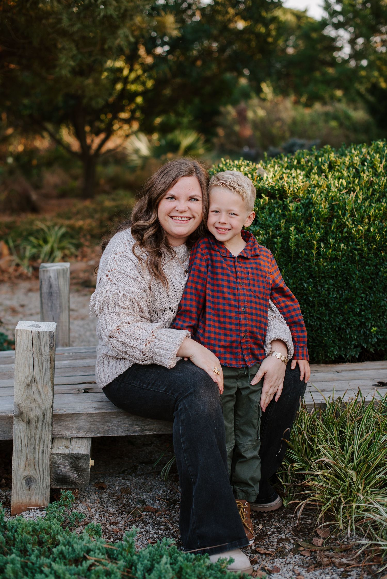 Motherhood mother's day mini sessions in Wichita KS
