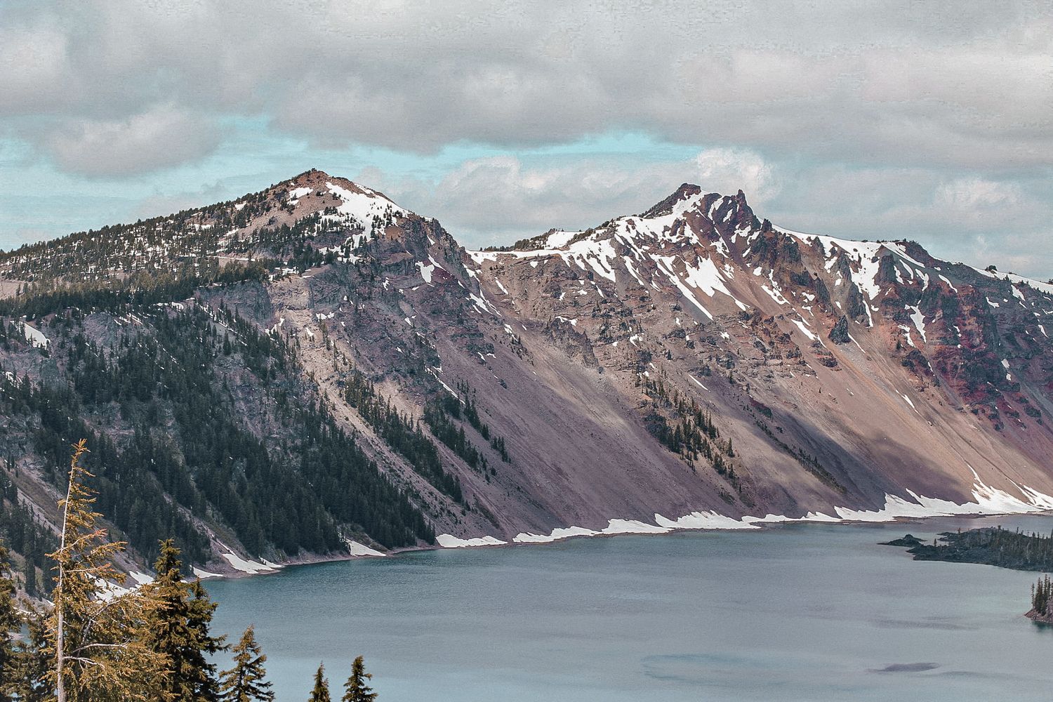 Mountains in National Park Crater Lake, OR.