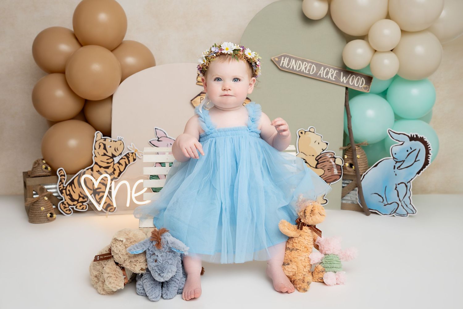 High-End Newborn & Baby Photography | Professional Styling
This pic showcases the full-service experience offered at my Woodland Hills, CA.