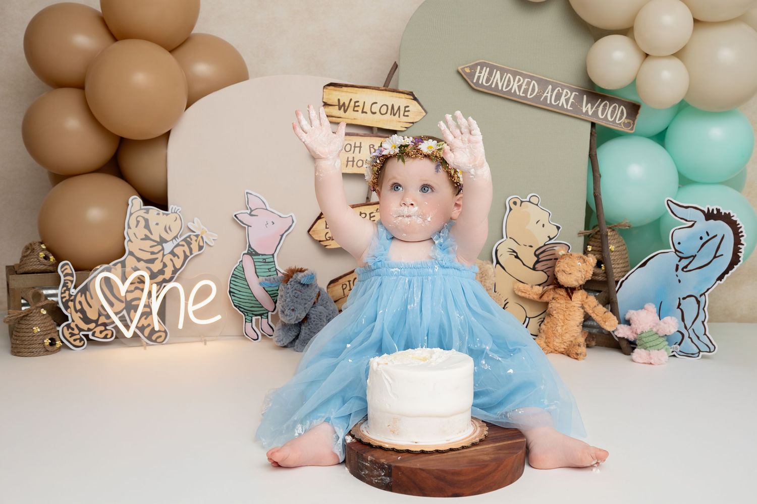 High-End Newborn & Baby Photography | Professional Styling
This pic showcases the full-service experience offered at my Los Angeles, CA.