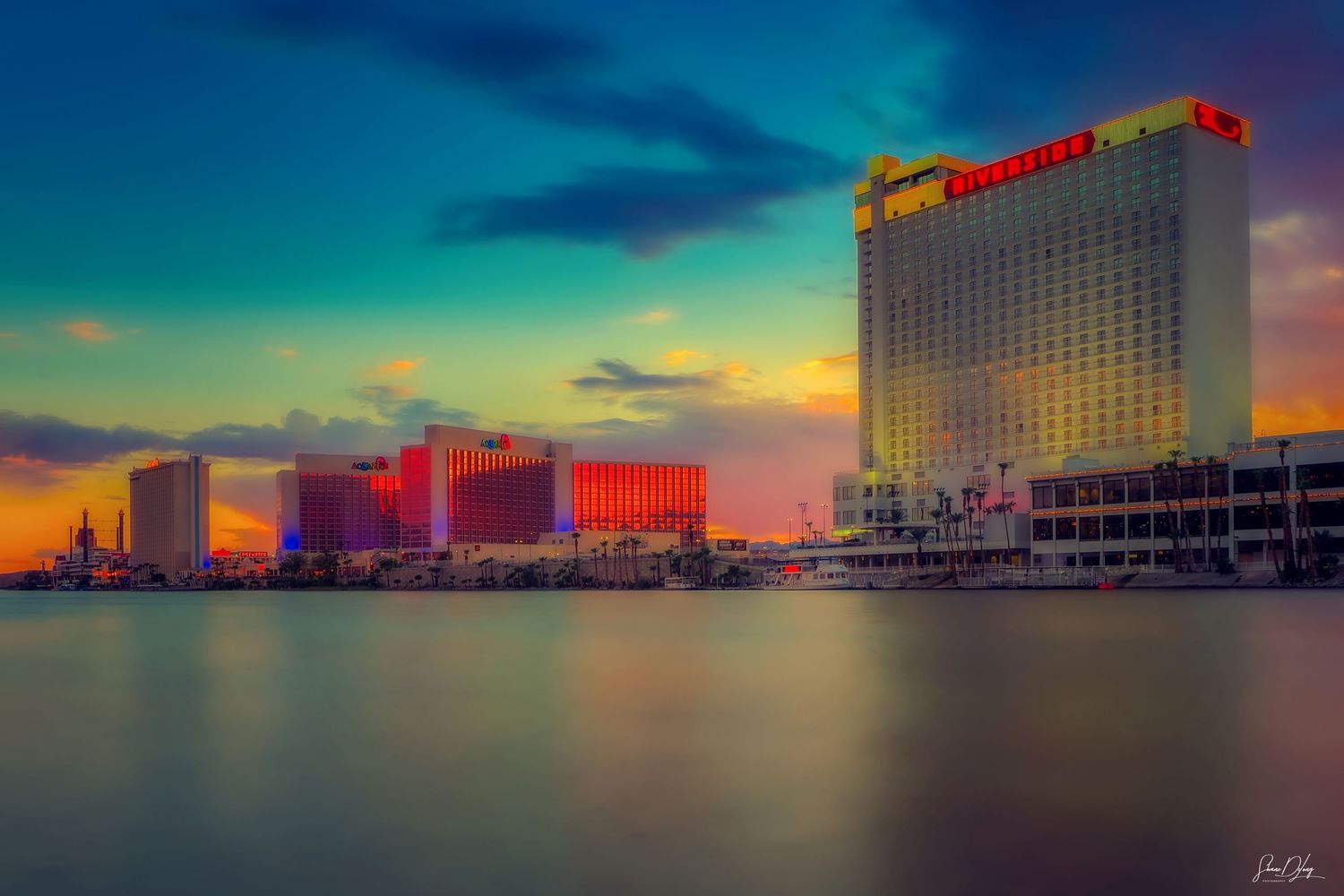 Laughlin Nevada tourism photography by Ohio commercial photographer Shane DeLong, featuring the Colorado River landscape and resort destinat